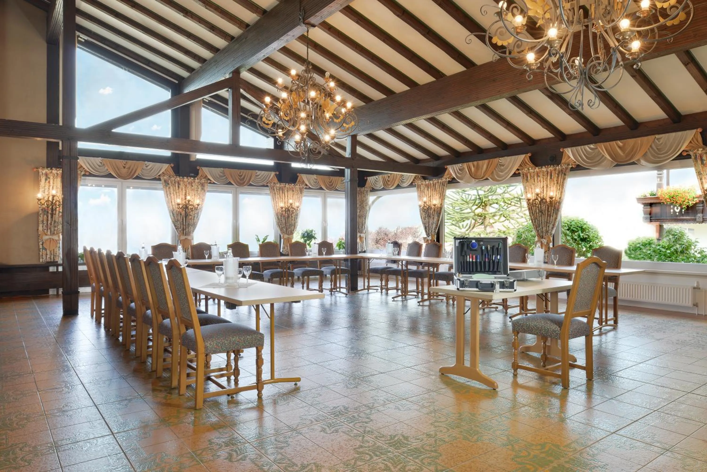 Business facilities in Hotel Zum weißen Stein