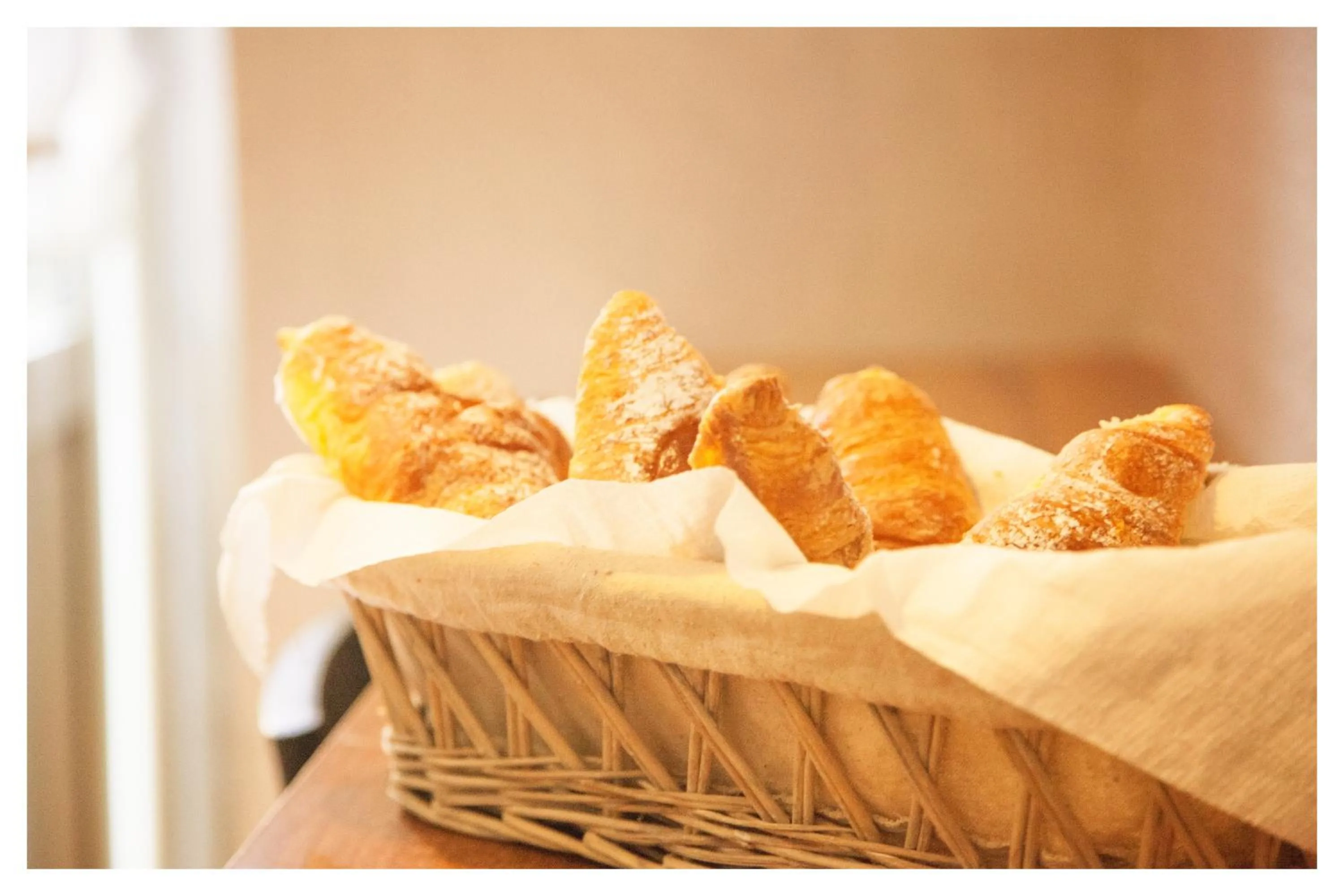 Food in Român Holidays