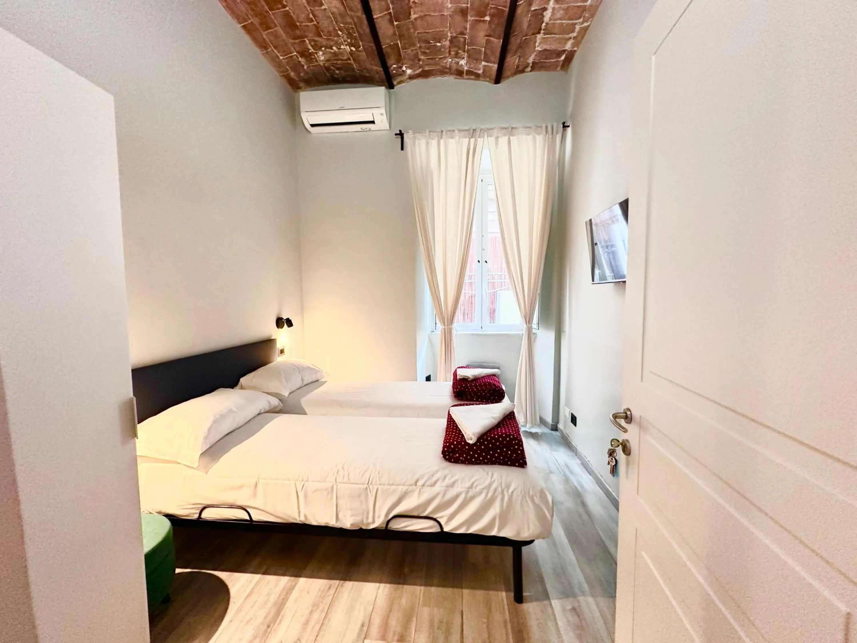 Bed in Român Holidays