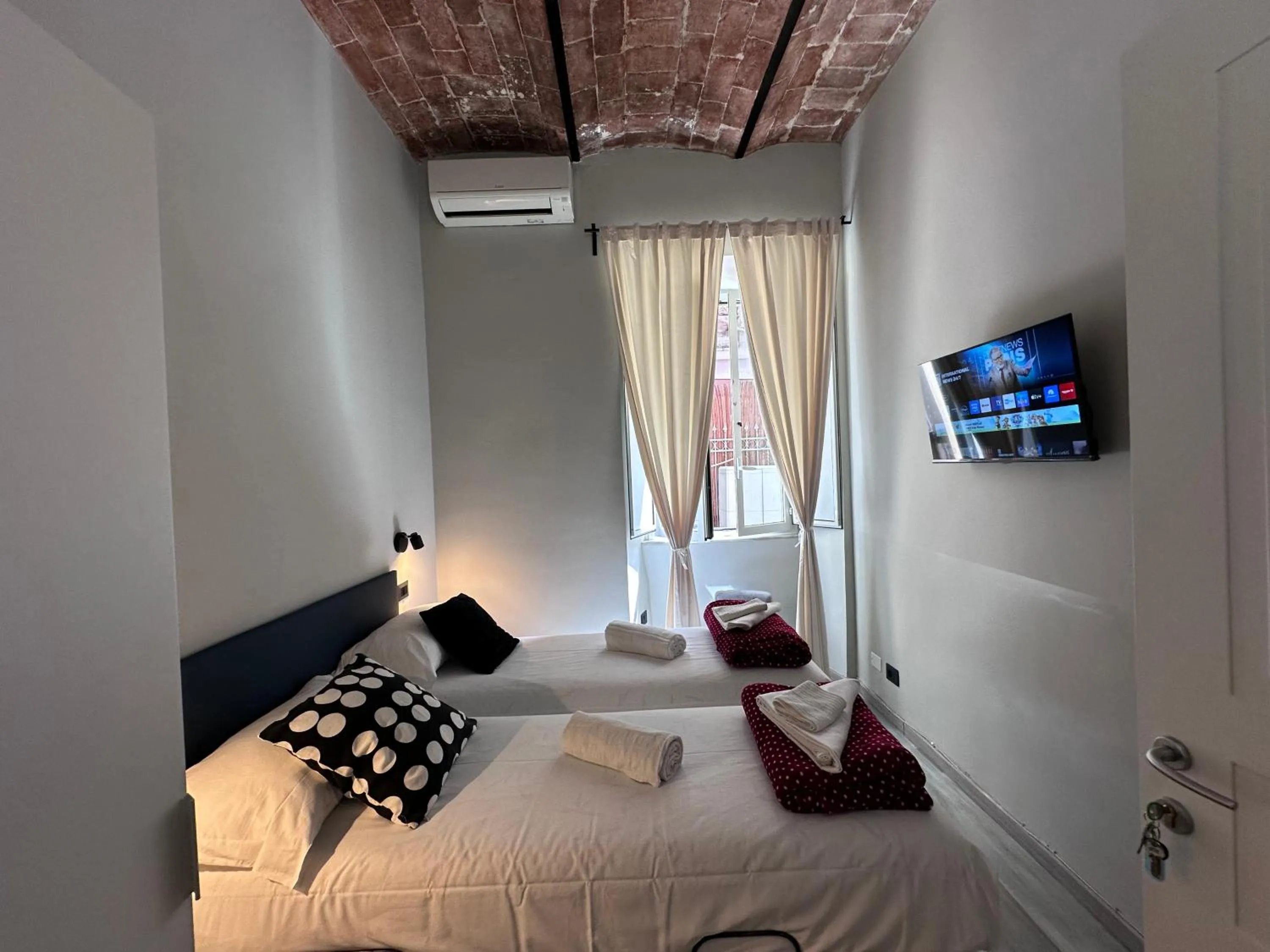 Bed in Român Holidays