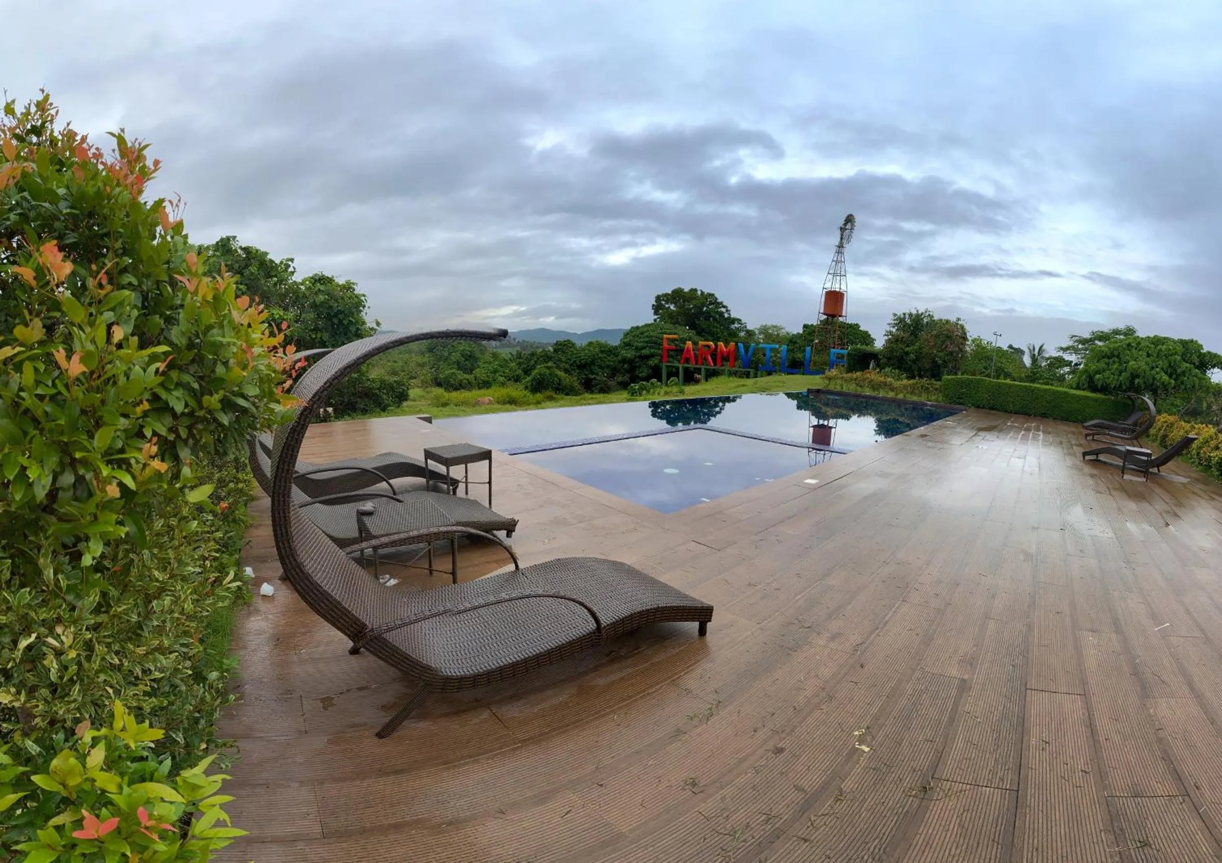 Swimming pool in Taal Maranan Farmville Inc by Cocotel