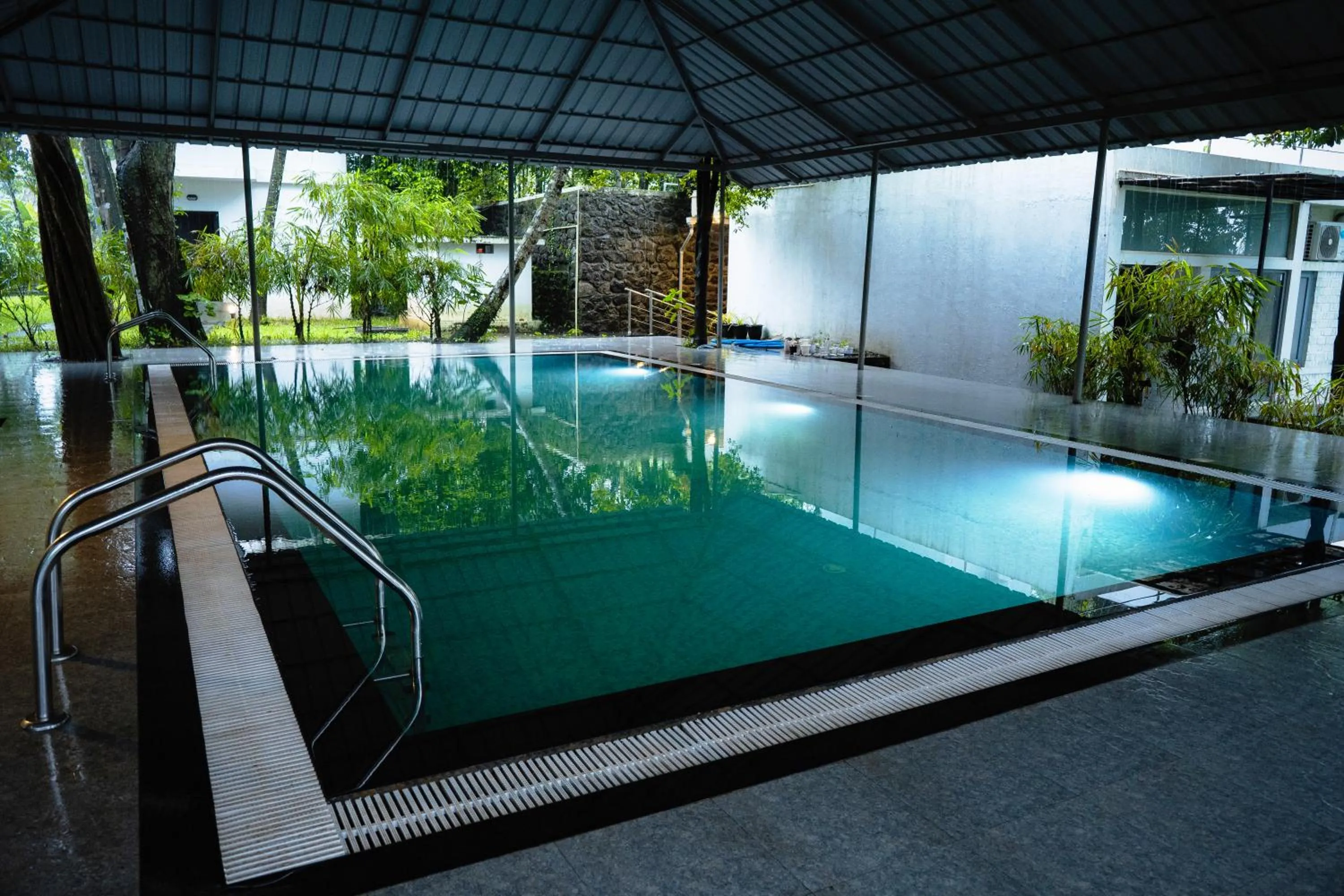 Swimming pool in S RIVER RESORTS