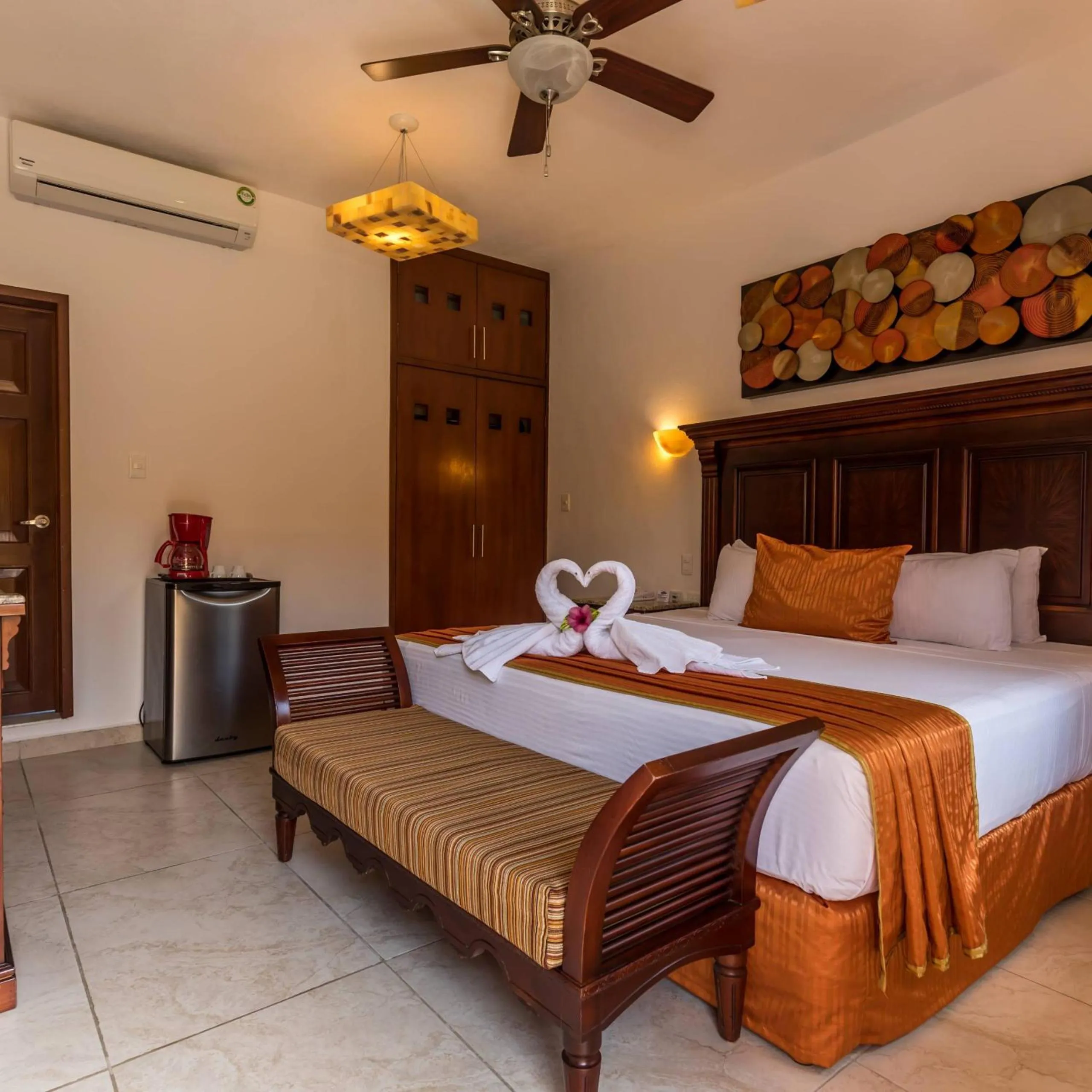 Photo of the whole room, Bed in Hotel Las Golondrinas