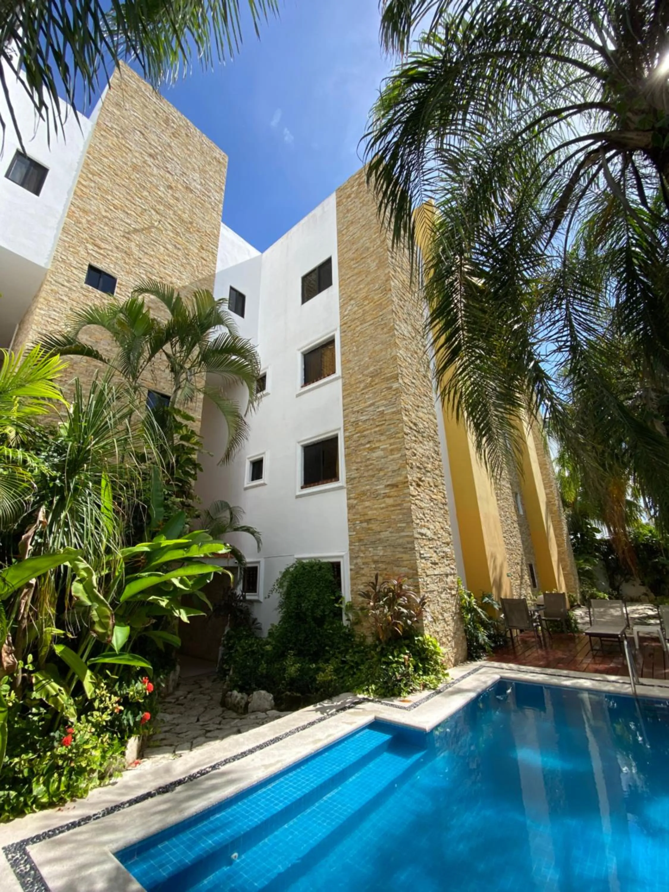 Property building in Hotel Las Golondrinas