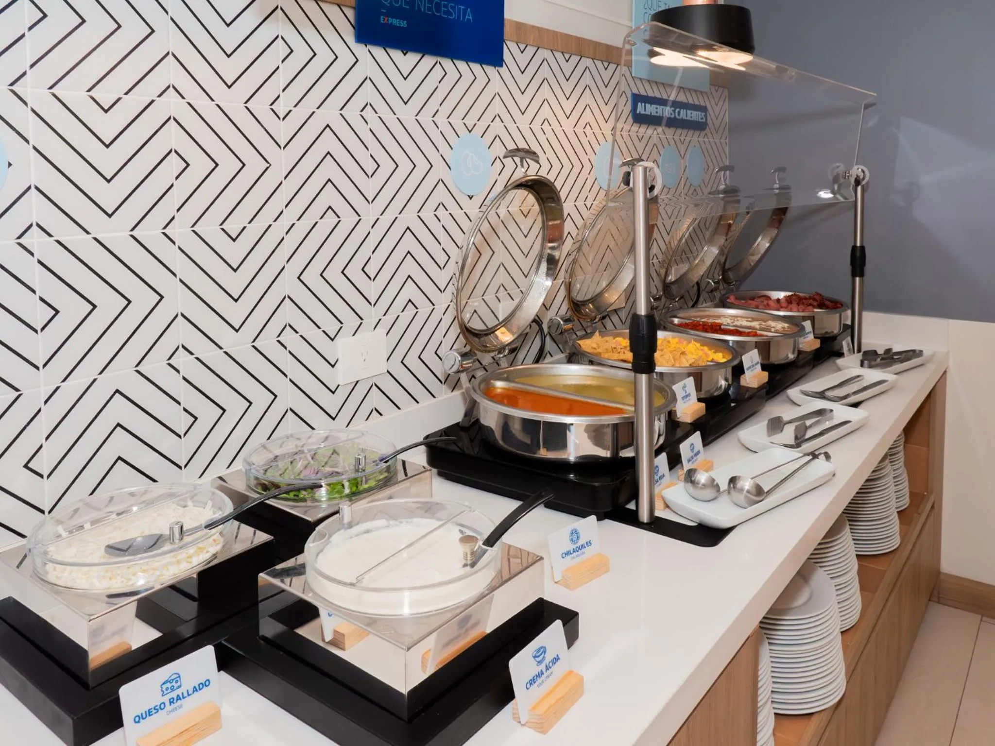 Breakfast in Holiday Inn Express - Monterrey - Tecnologico by IHG