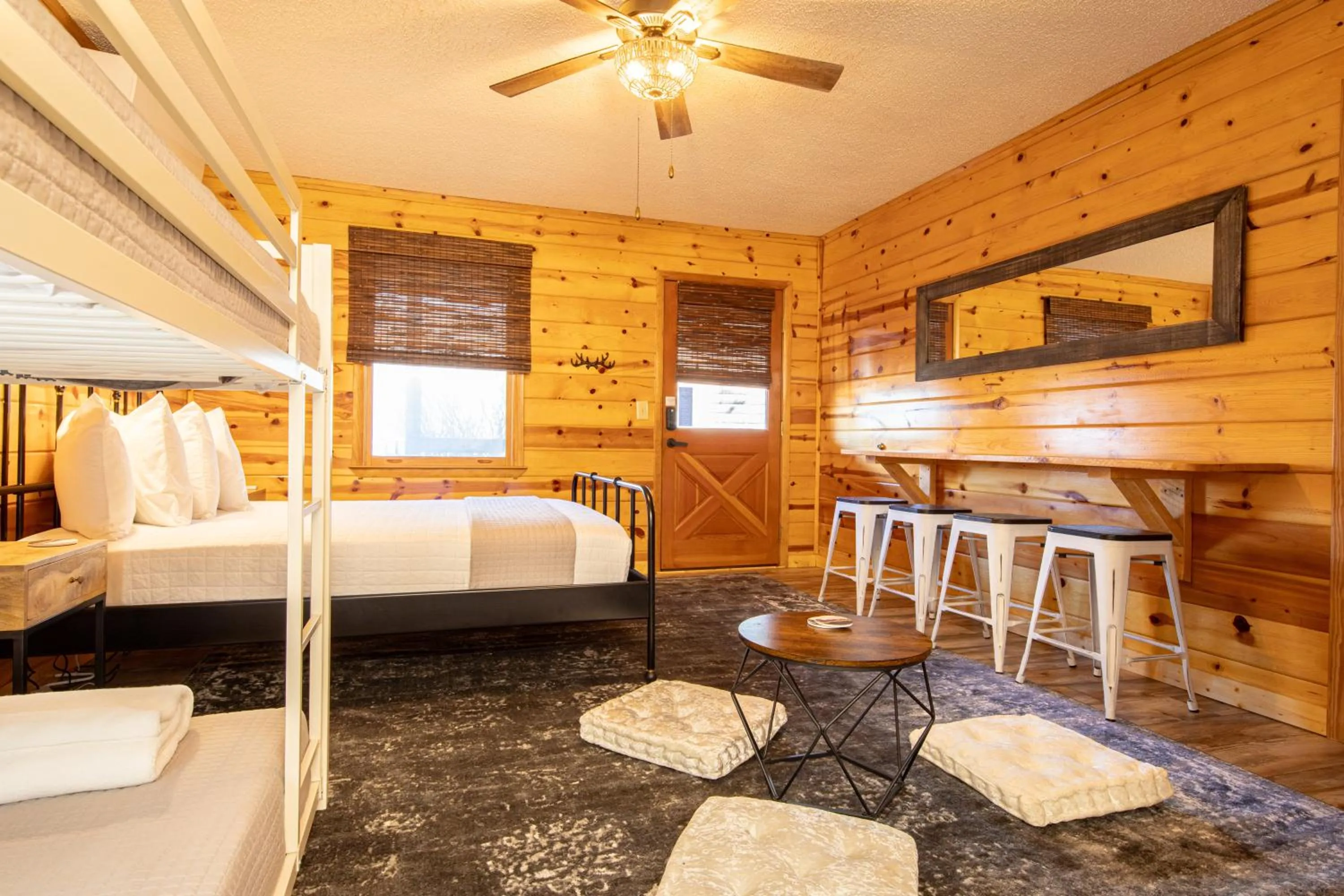 Bedroom, Bed in Mount Mitchell Eco Retreat
