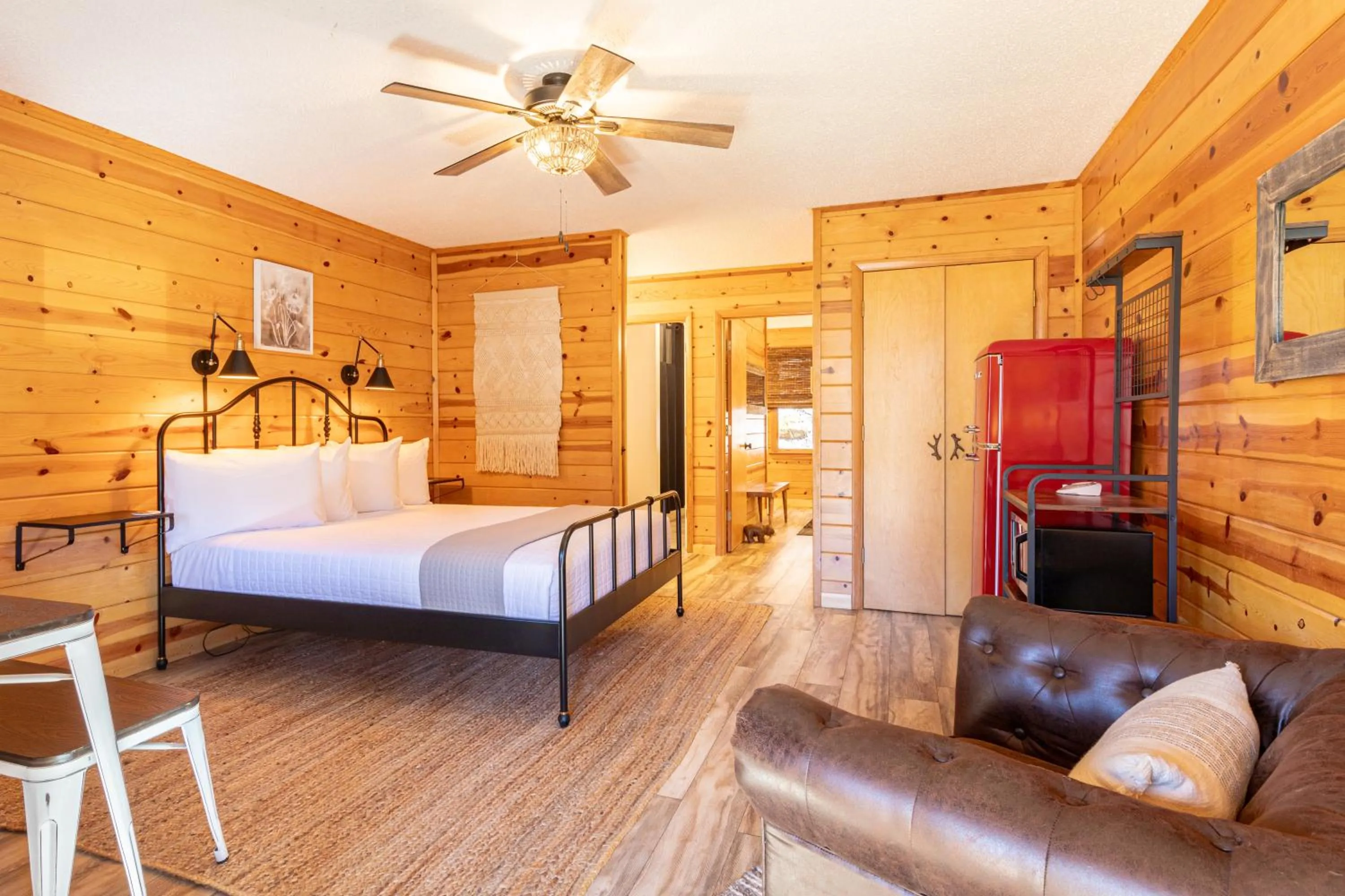 Bedroom, Bed in Mount Mitchell Eco Retreat
