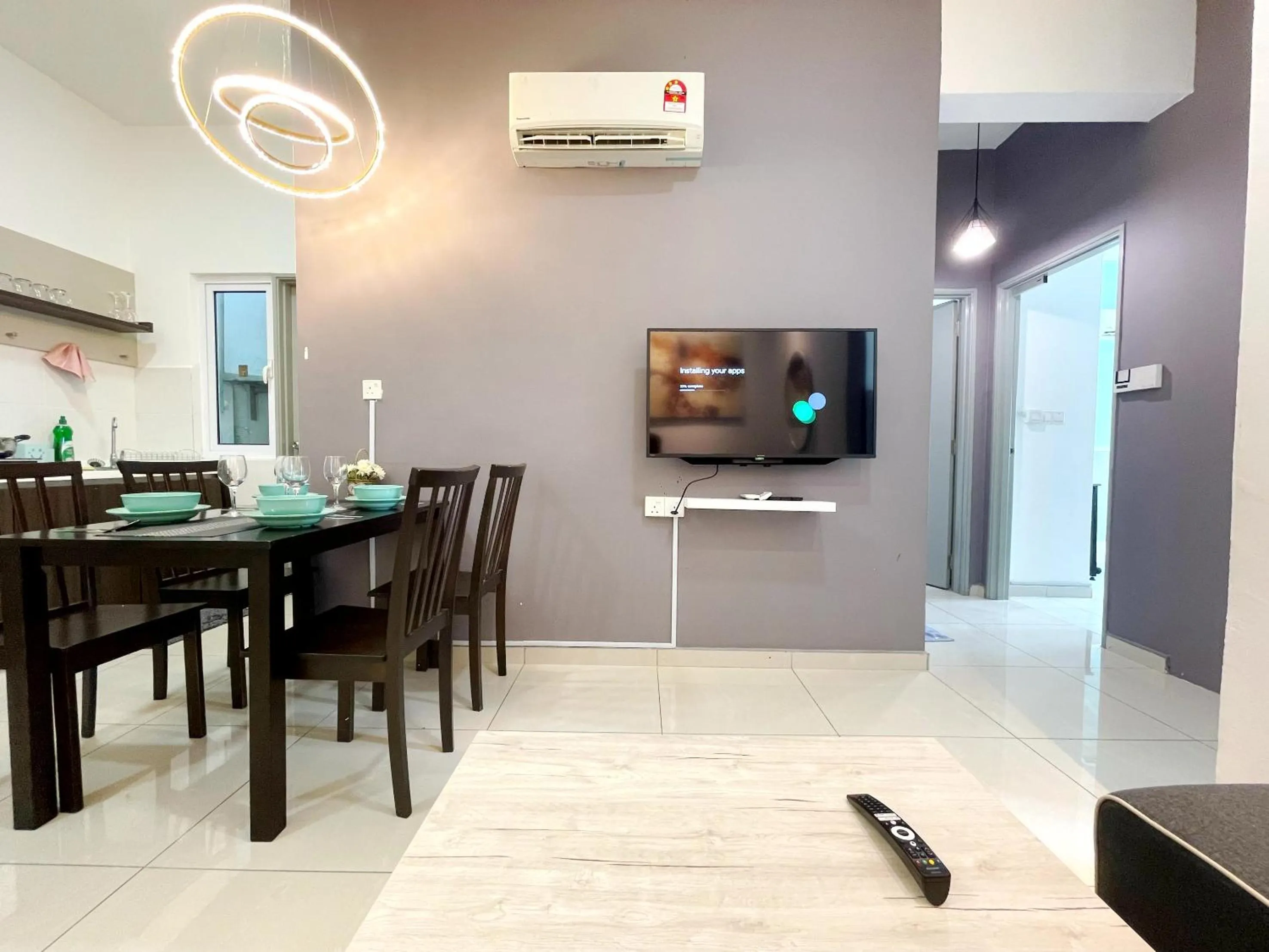 Living room in MesaHill Homestay, Nilai by S&T Homez