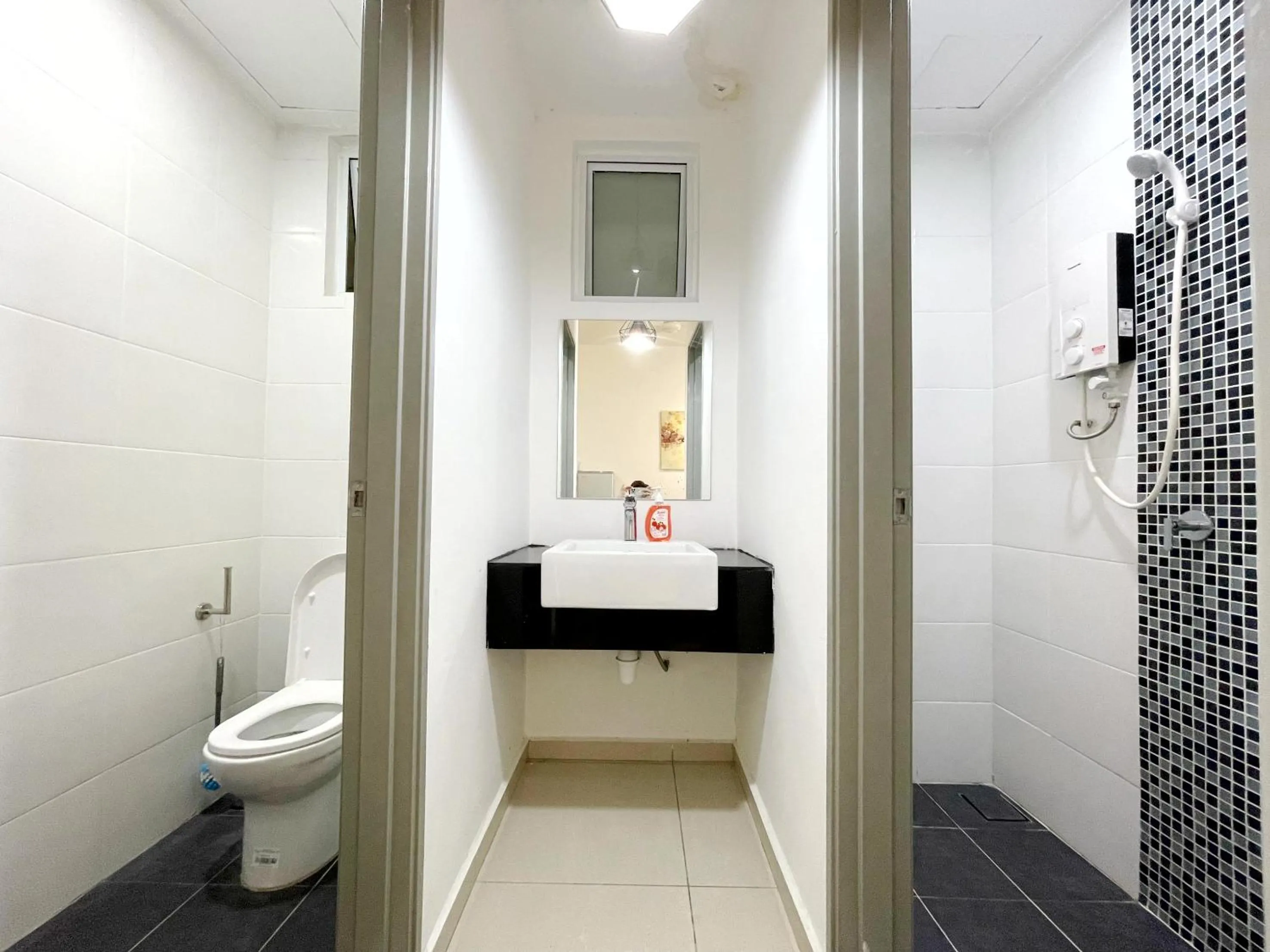 Bathroom in MesaHill Homestay, Nilai by S&T Homez