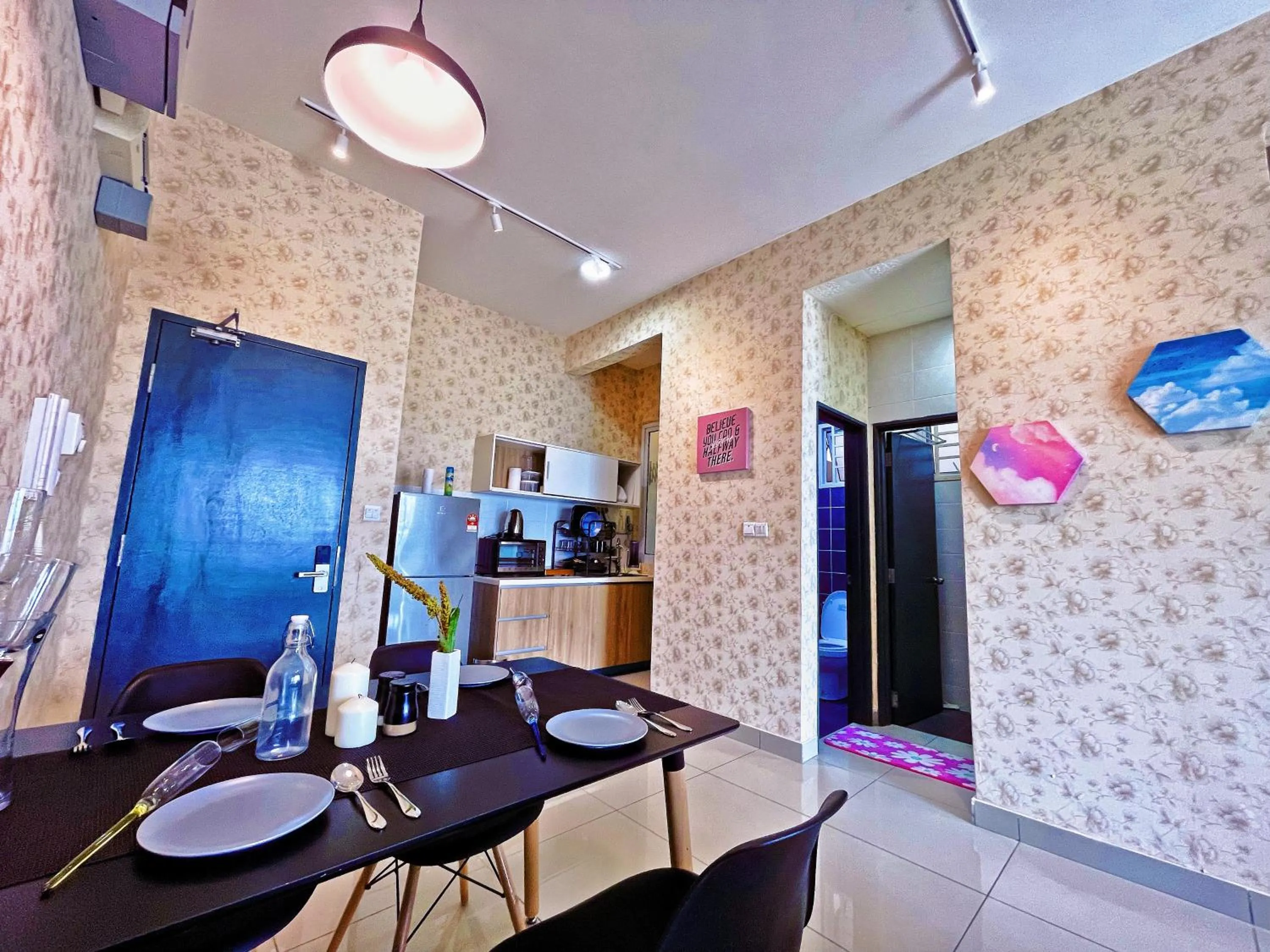 Dining area in MesaHill Homestay, Nilai by S&T Homez