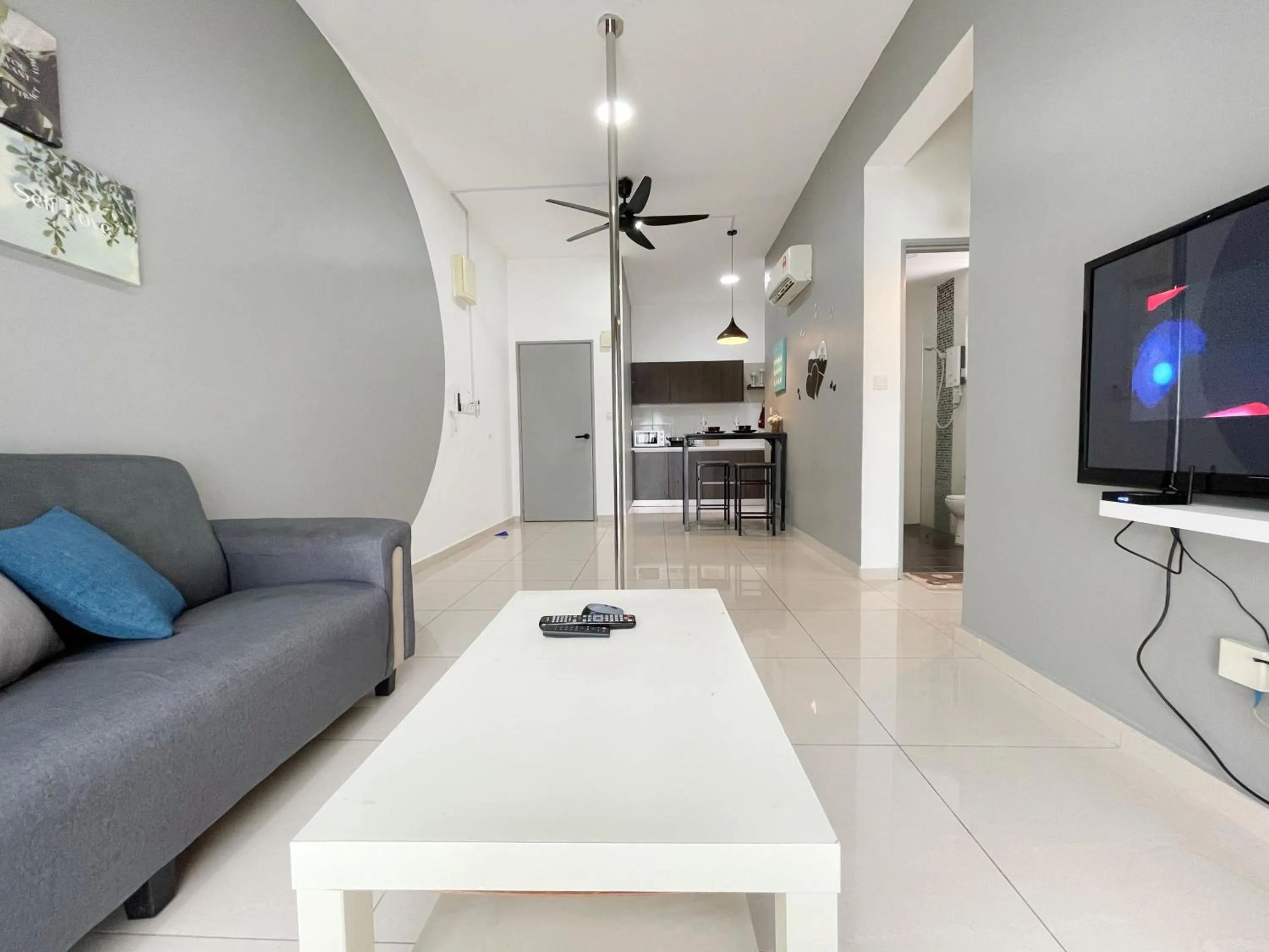 Living room in MesaHill Homestay, Nilai by S&T Homez