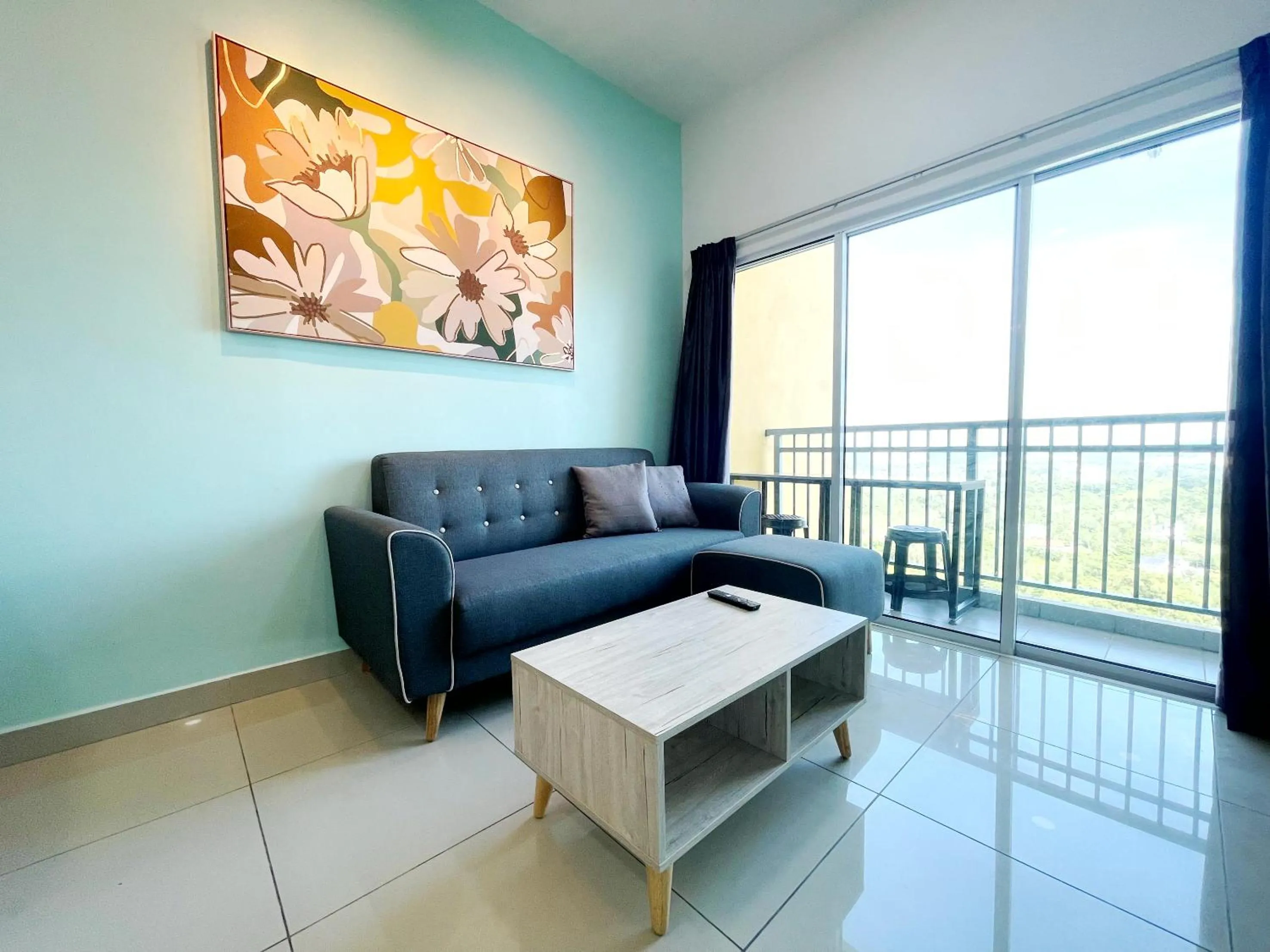 Living room in MesaHill Homestay, Nilai by S&T Homez