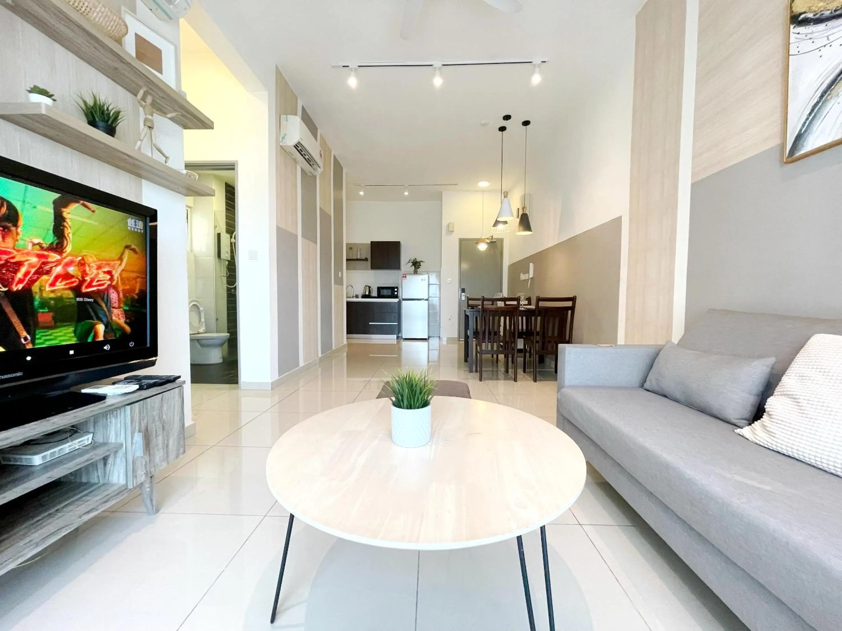 Living room in MesaHill Homestay, Nilai by S&T Homez