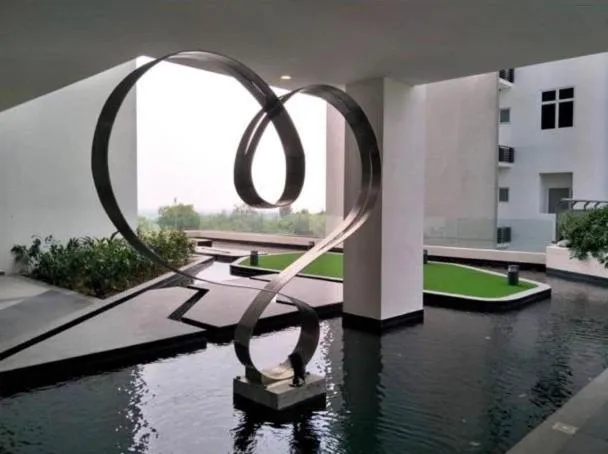 Swimming pool in MesaHill Homestay, Nilai by S&T Homez