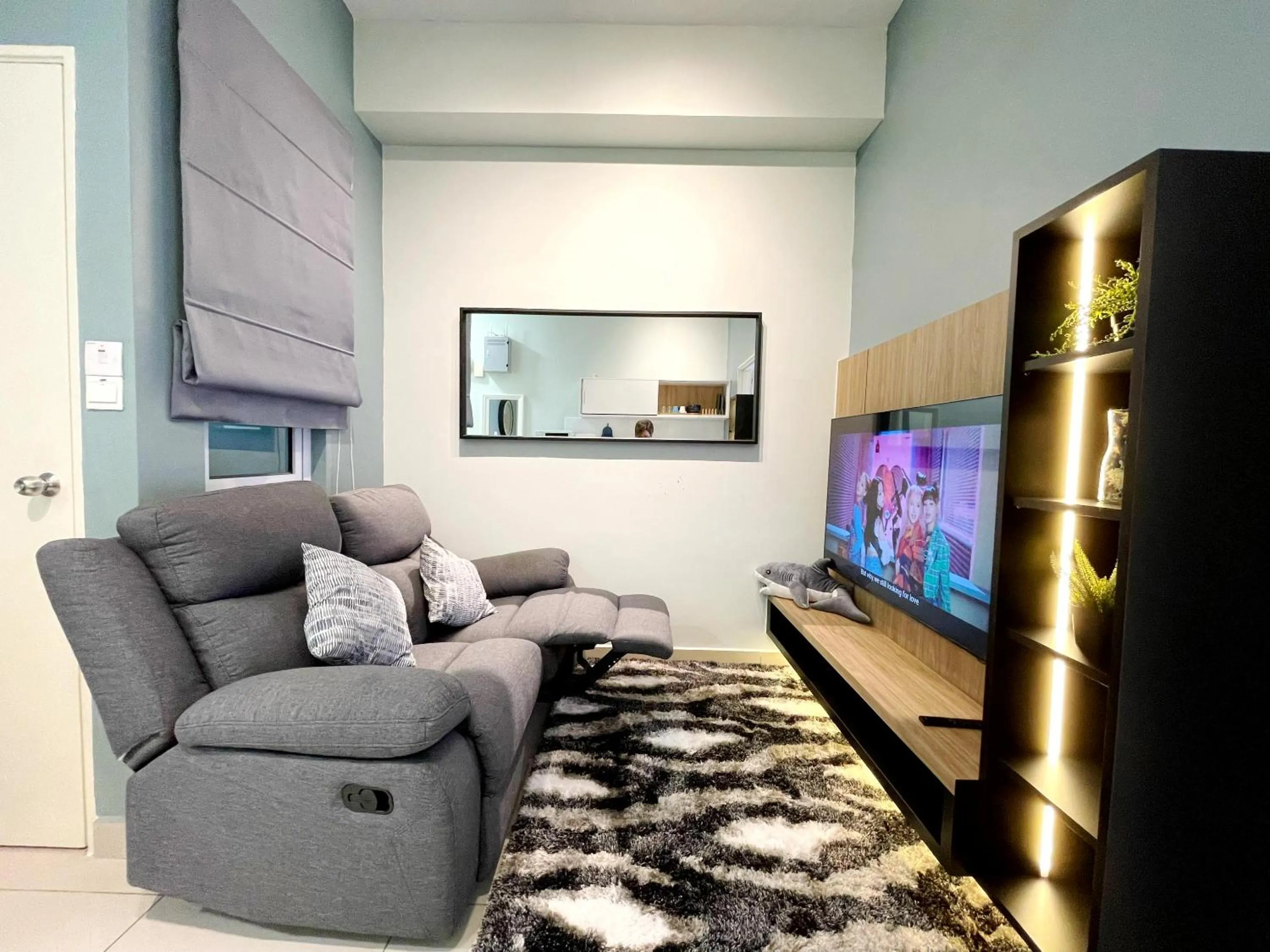 Living room in MesaHill Homestay, Nilai by S&T Homez