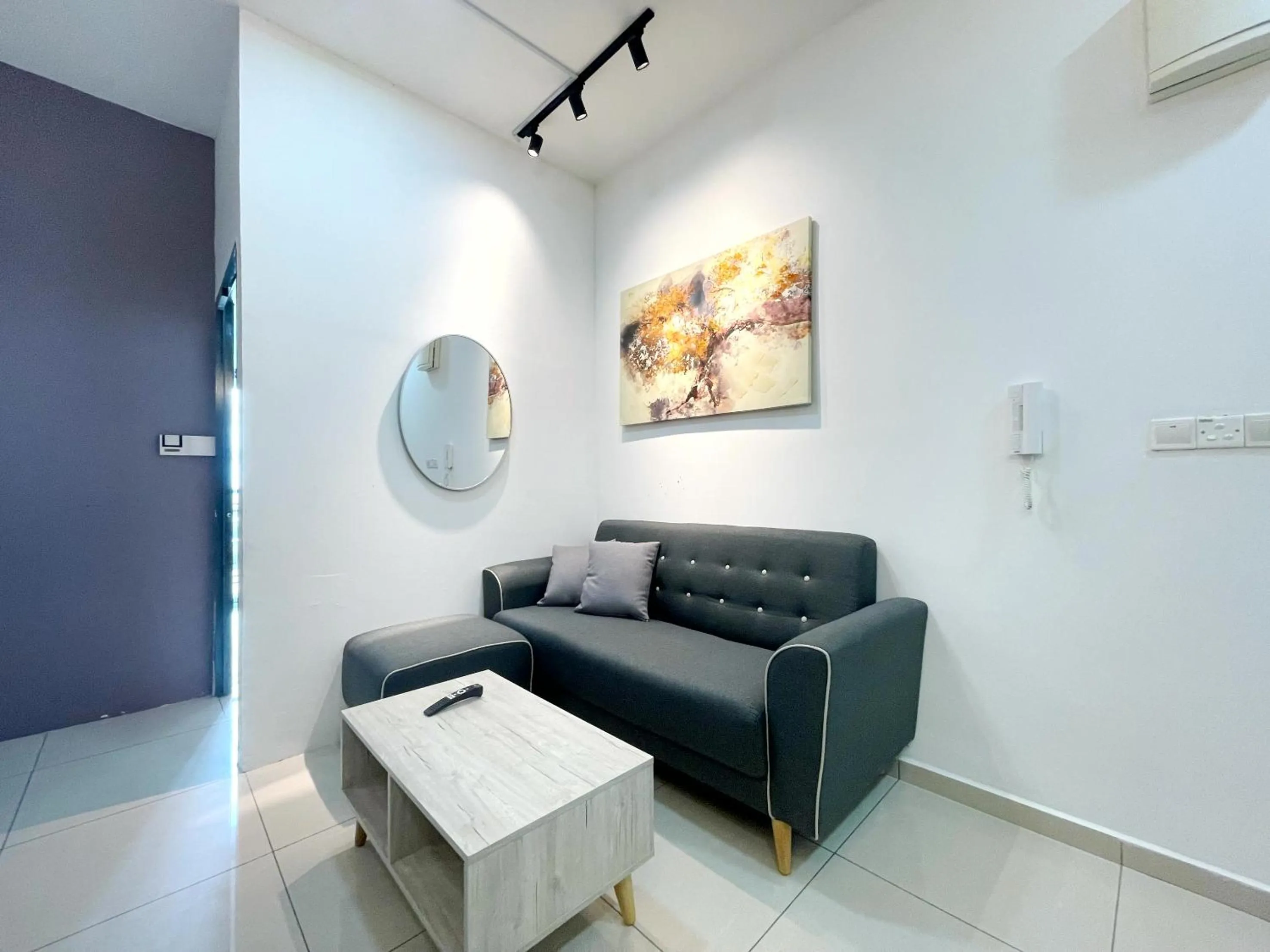 Living room in MesaHill Homestay, Nilai by S&T Homez