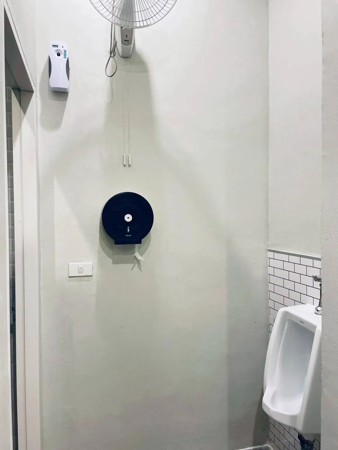 Toilet in THE BELONG BOUTIQUE HOTEL