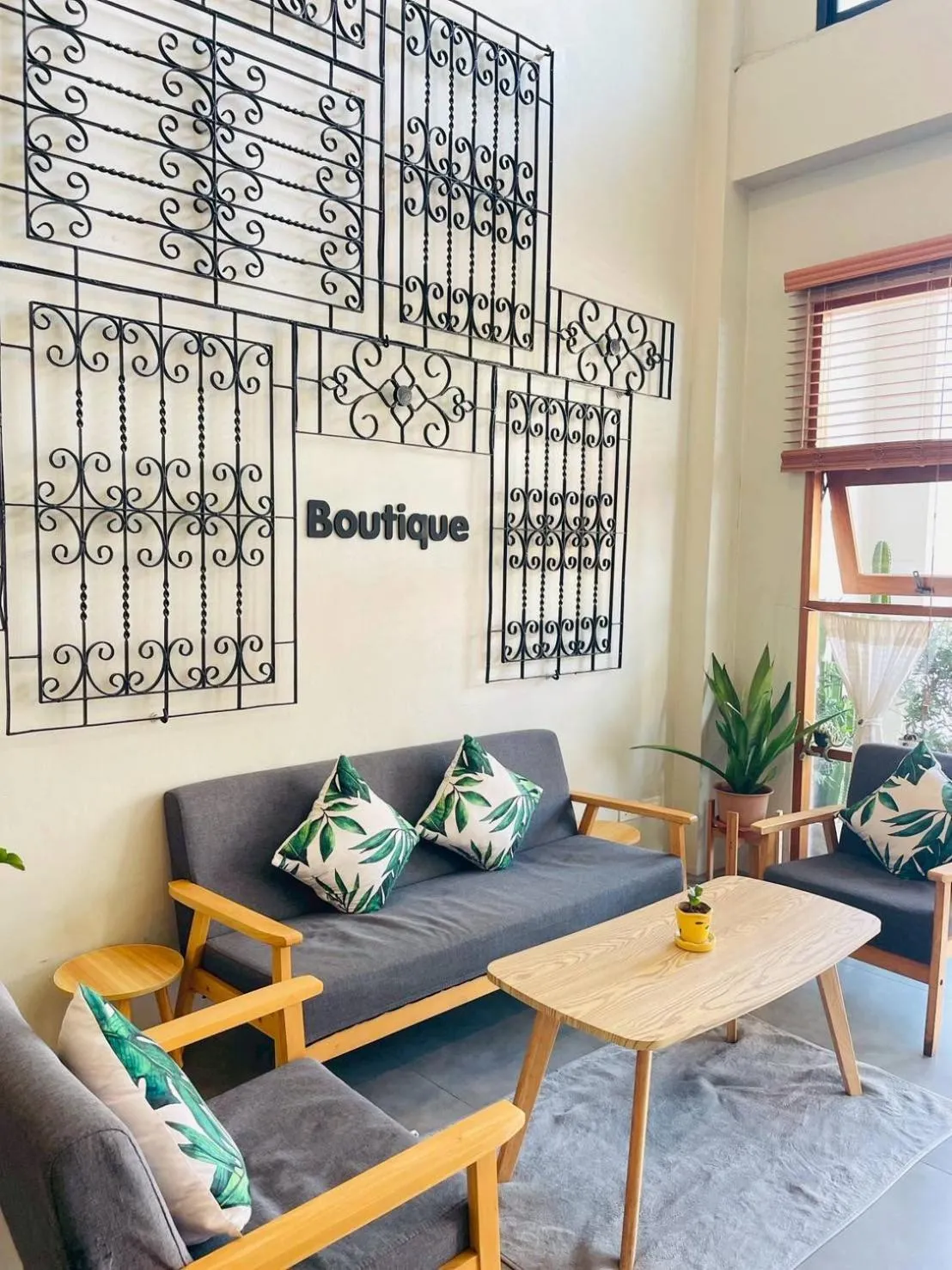 Seating area in THE BELONG BOUTIQUE HOTEL