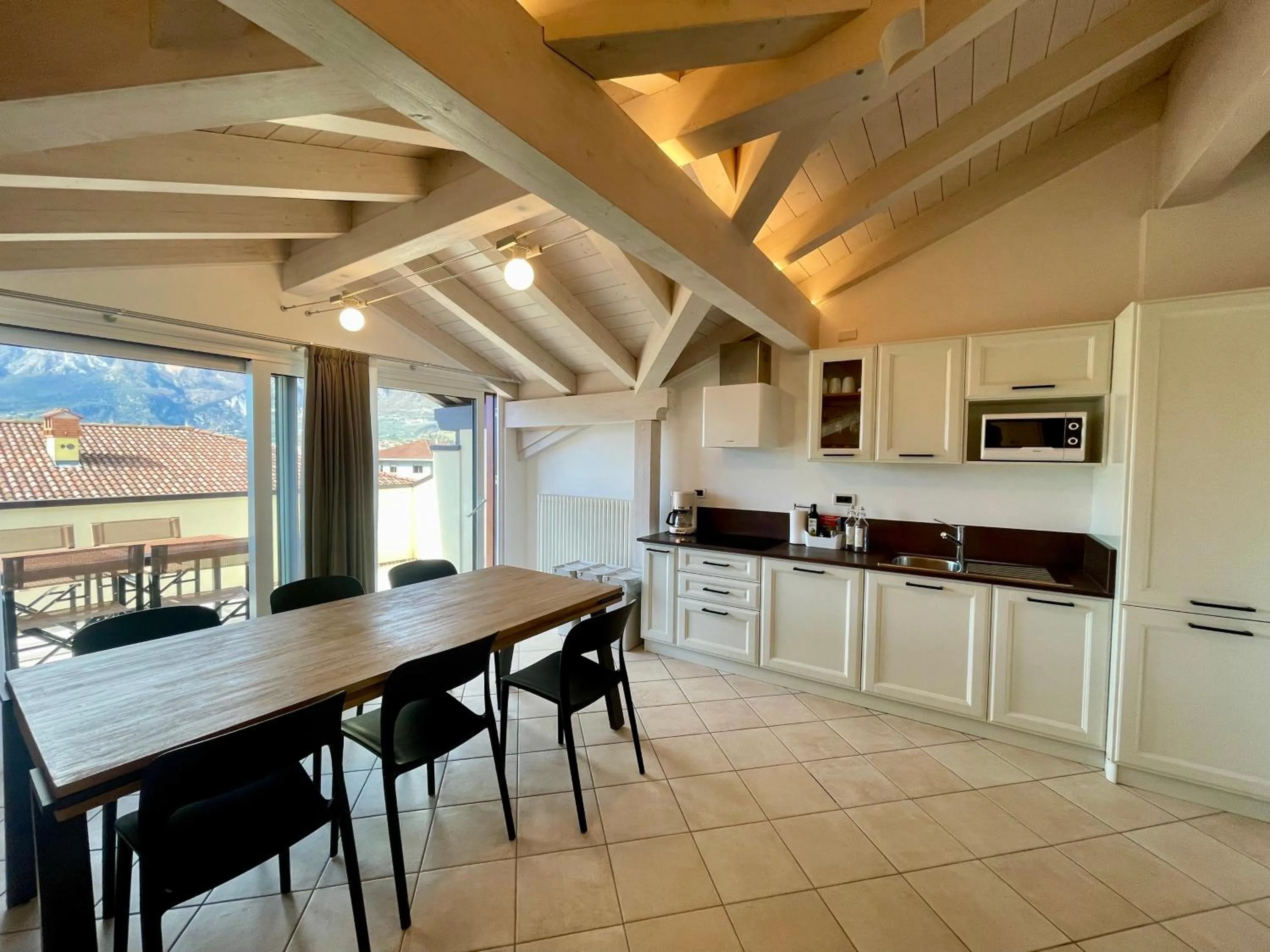 Kitchen or kitchenette in Arcovacanze