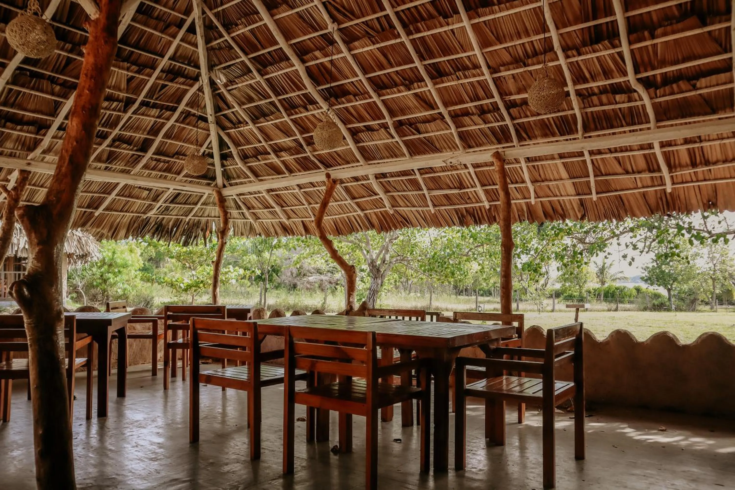 Restaurant/places to eat in Saffron Lake Yala