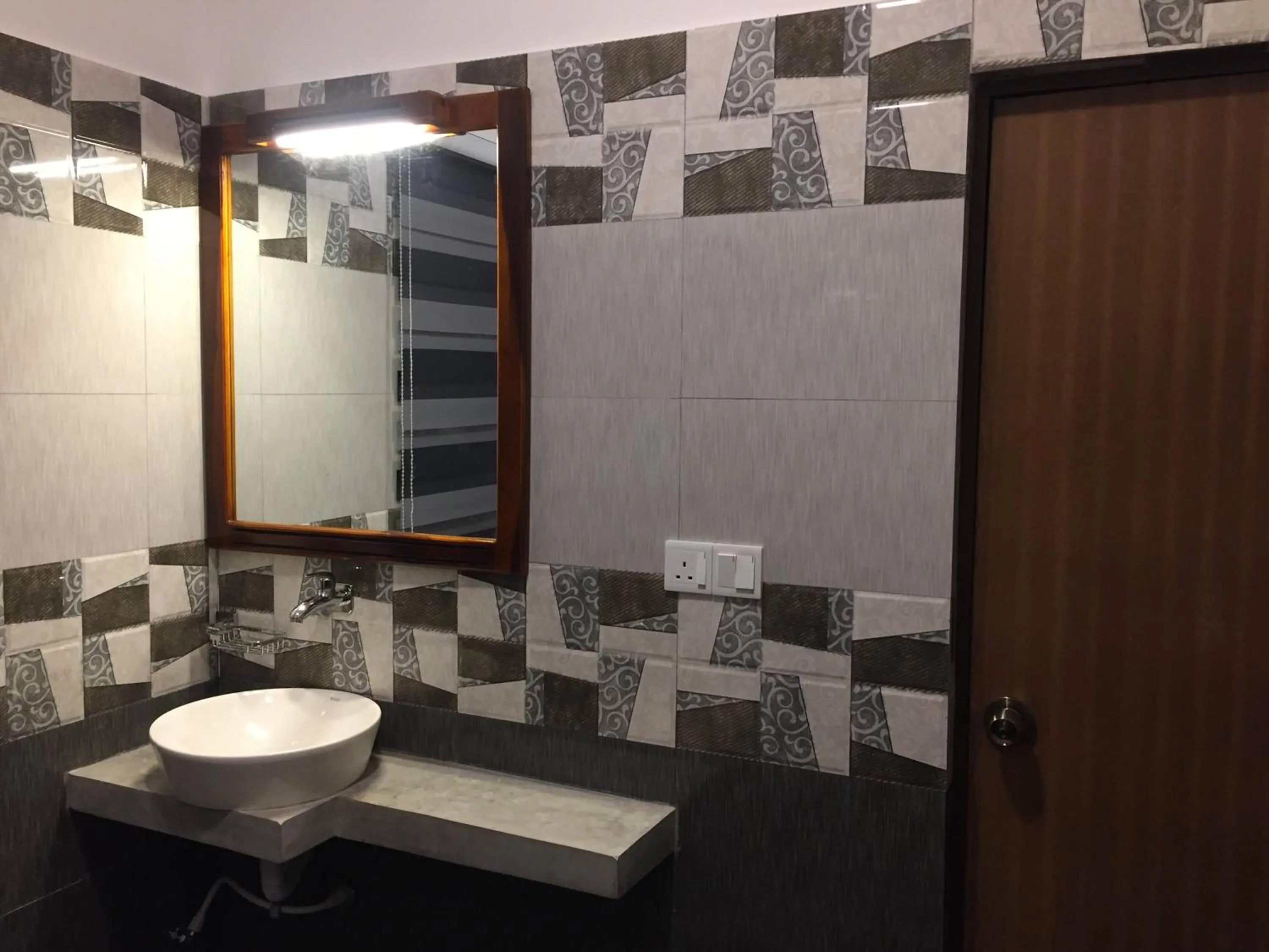 Bathroom in Saffron Lake Yala