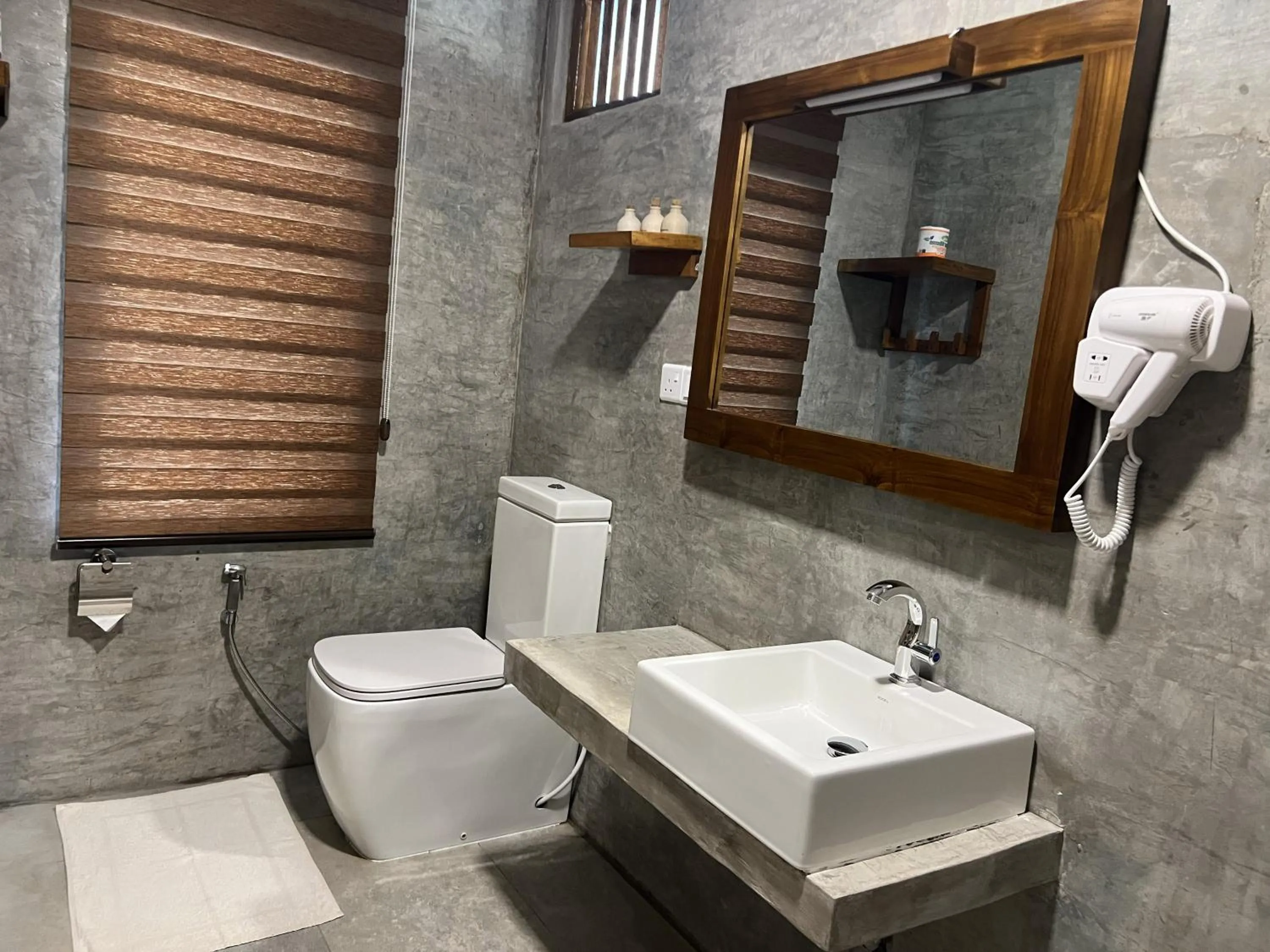 Bathroom in Saffron Lake Yala