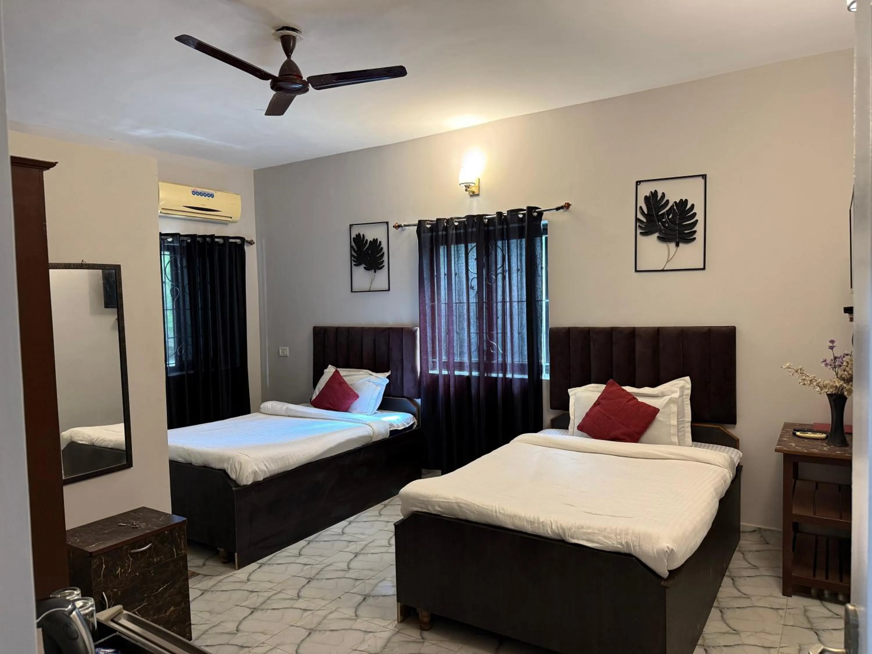 Photo of the whole room, Bed in Casa Almeida by Legends Hotels