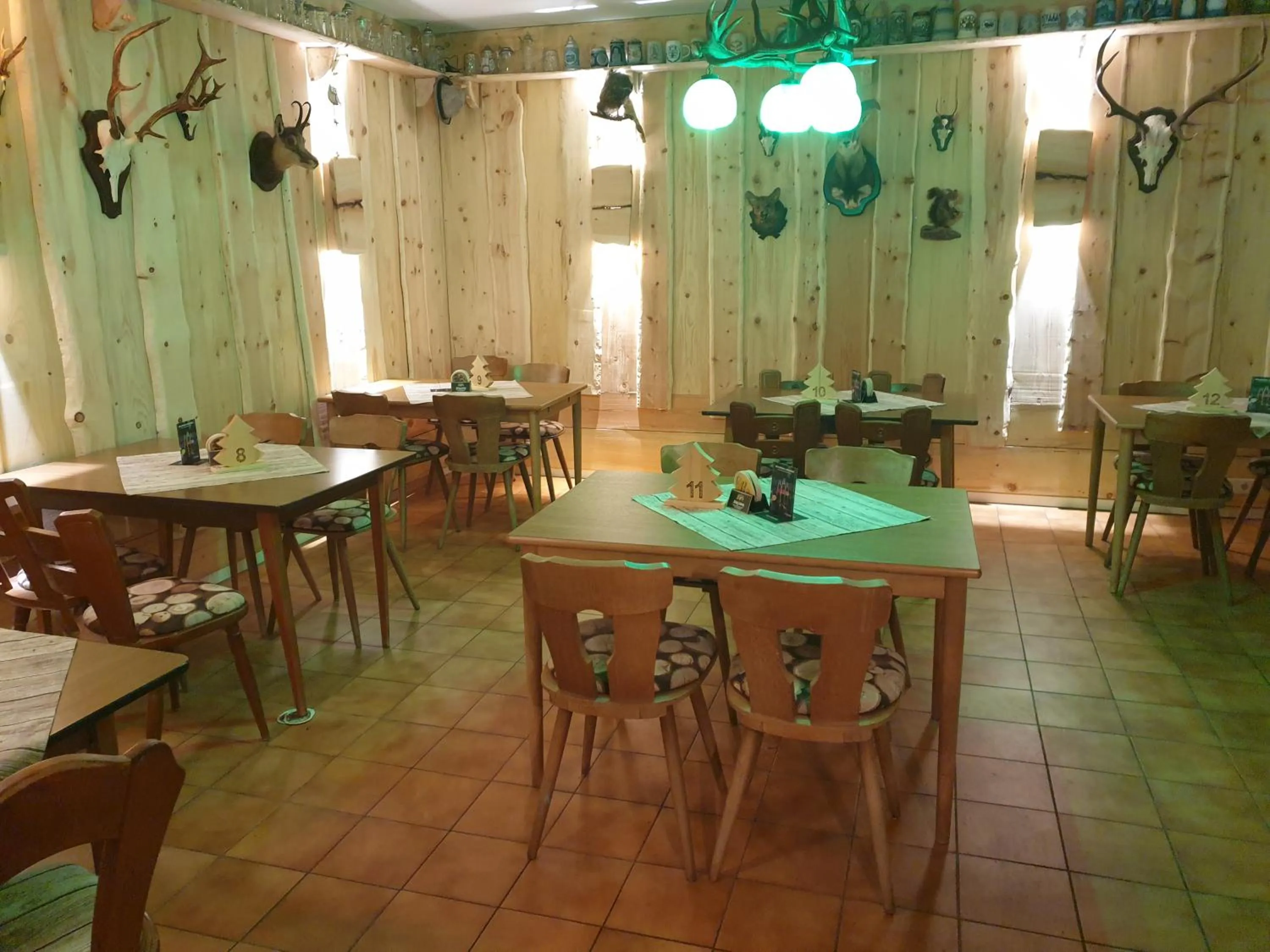 Restaurant/places to eat in Gungl Stubn