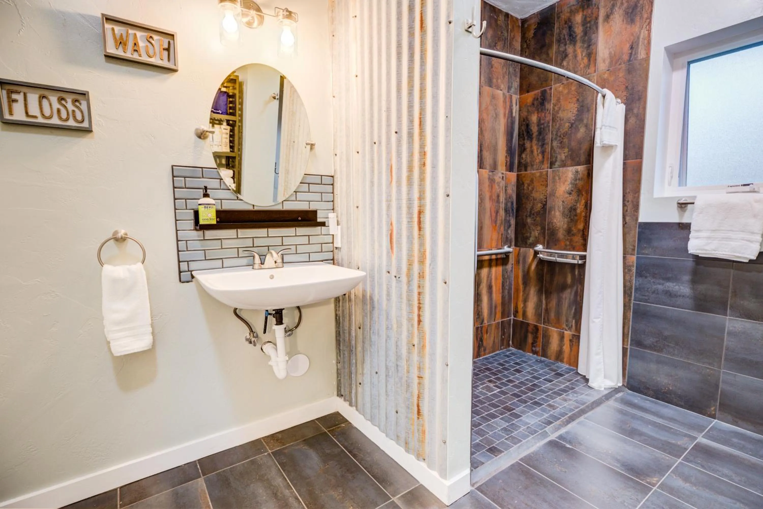 Shower in Castle in the Sky Unit Y