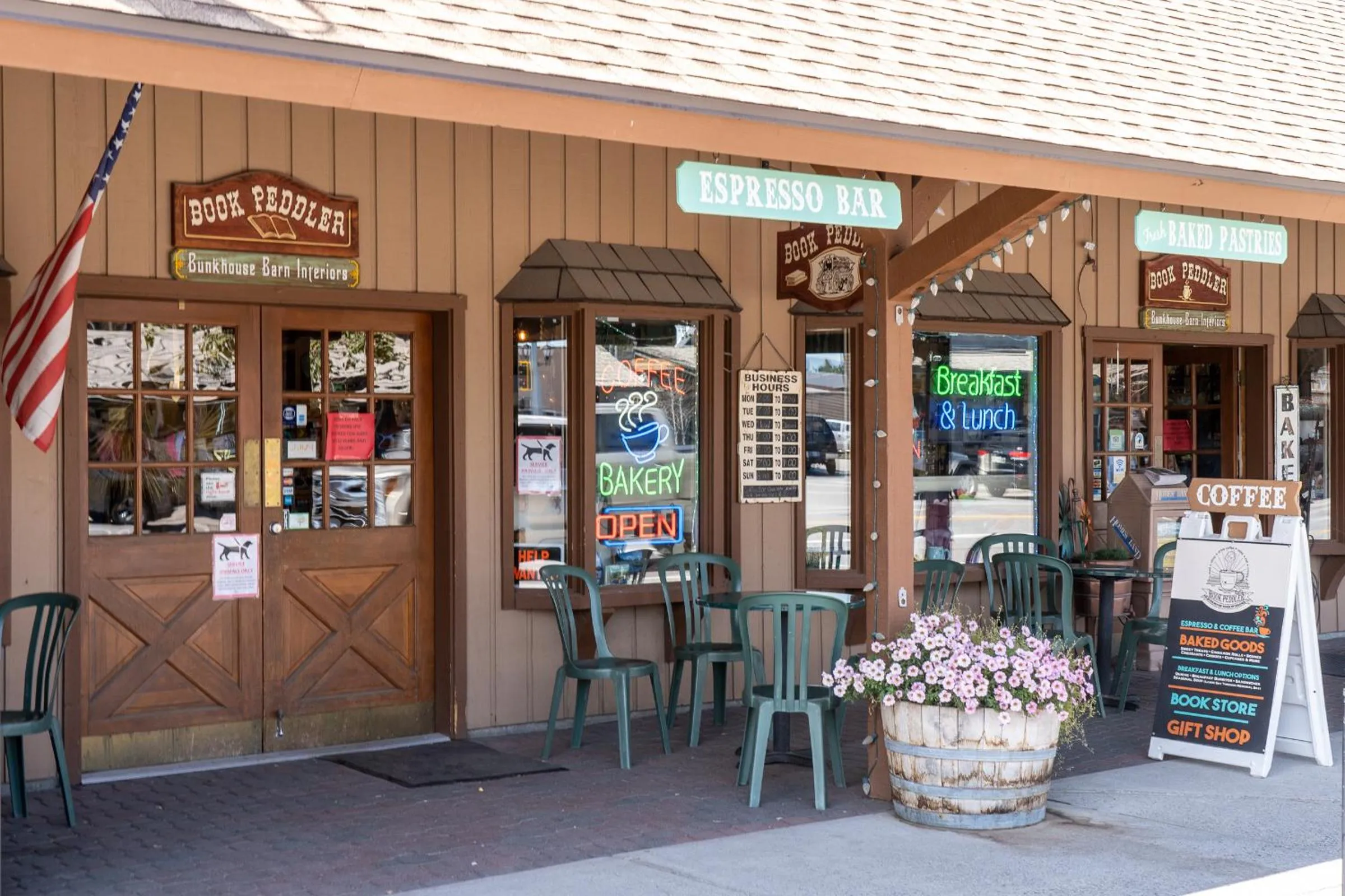 Shopping Area in Castle in the Sky Unit Y
