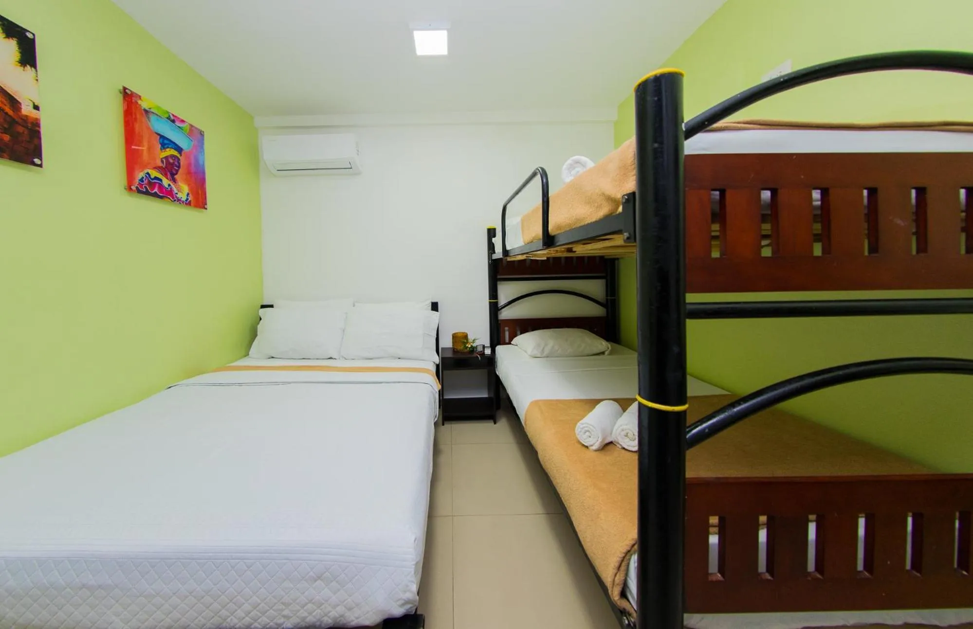 bunk bed, Bed in Hotel Marina Suites By GEH Suites
