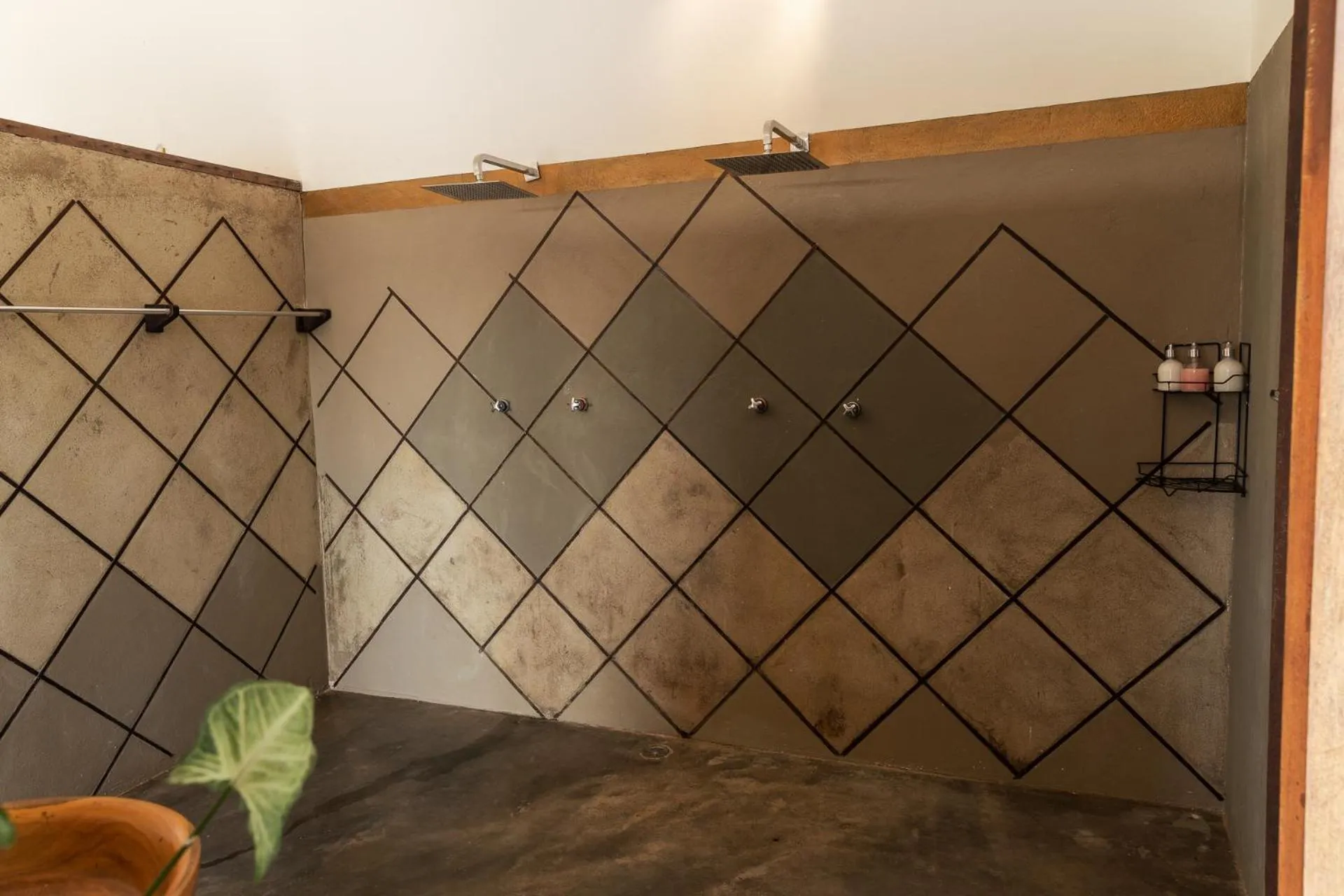 Shower in Casa na Lagoa