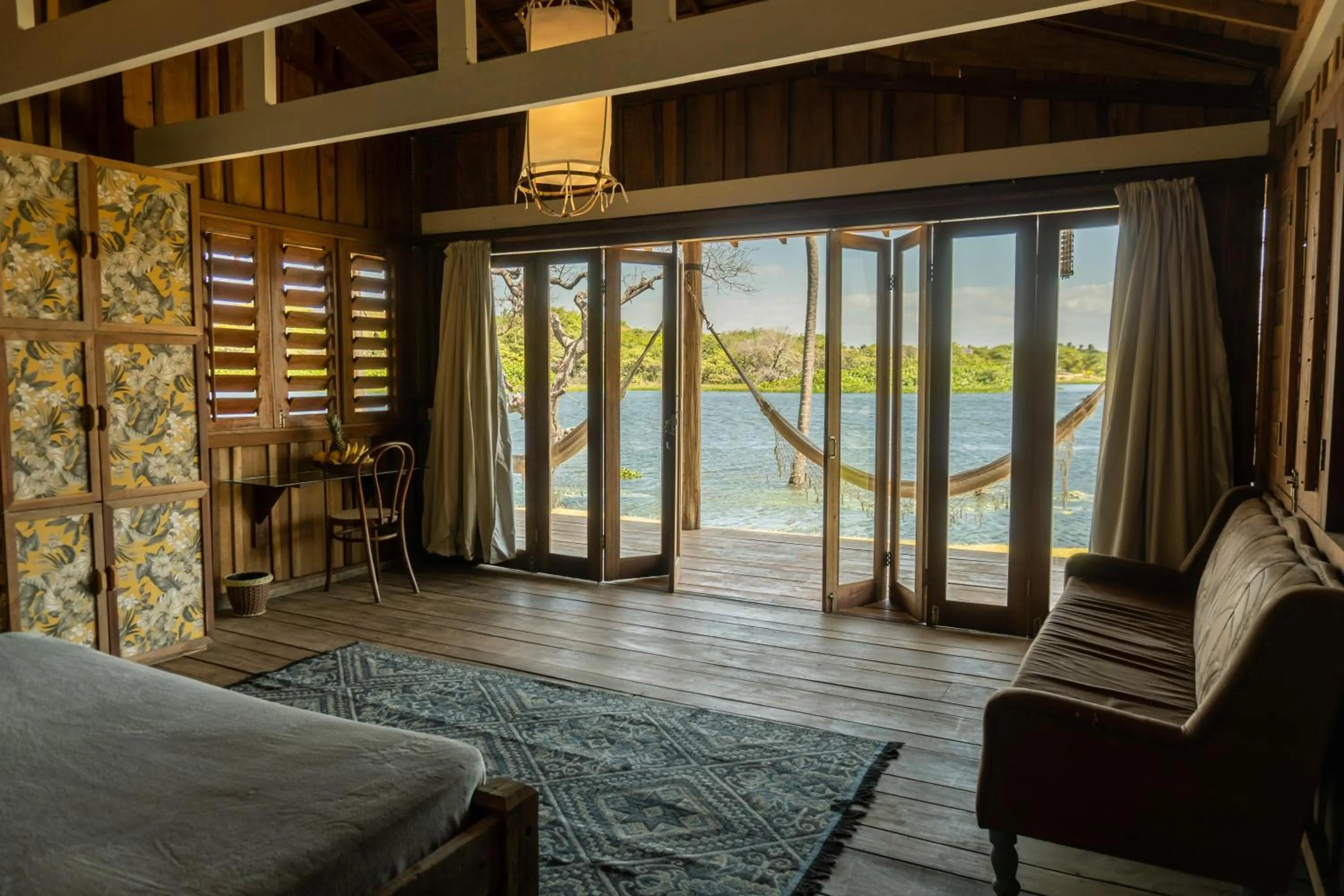 Photo of the whole room in Casa na Lagoa