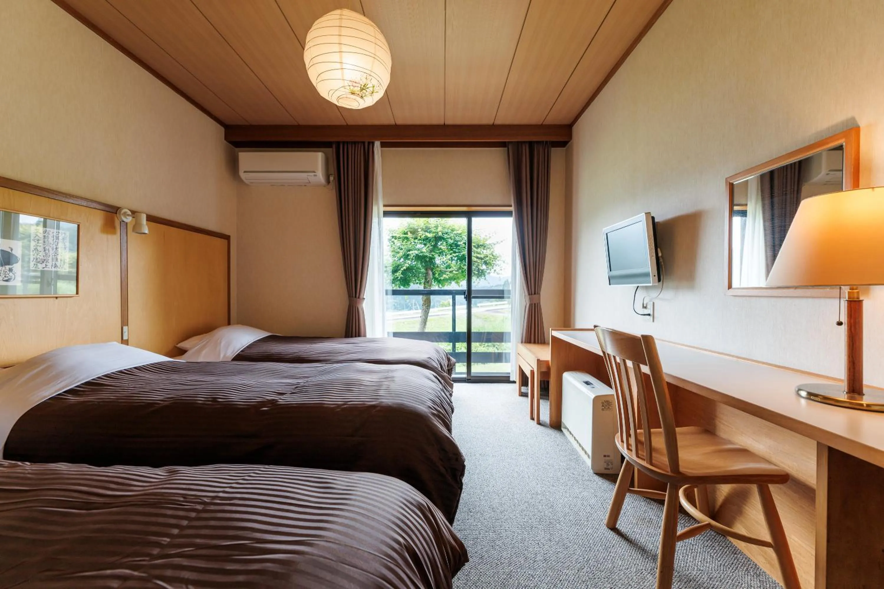 Photo of the whole room, Bed in Hotel Kikori