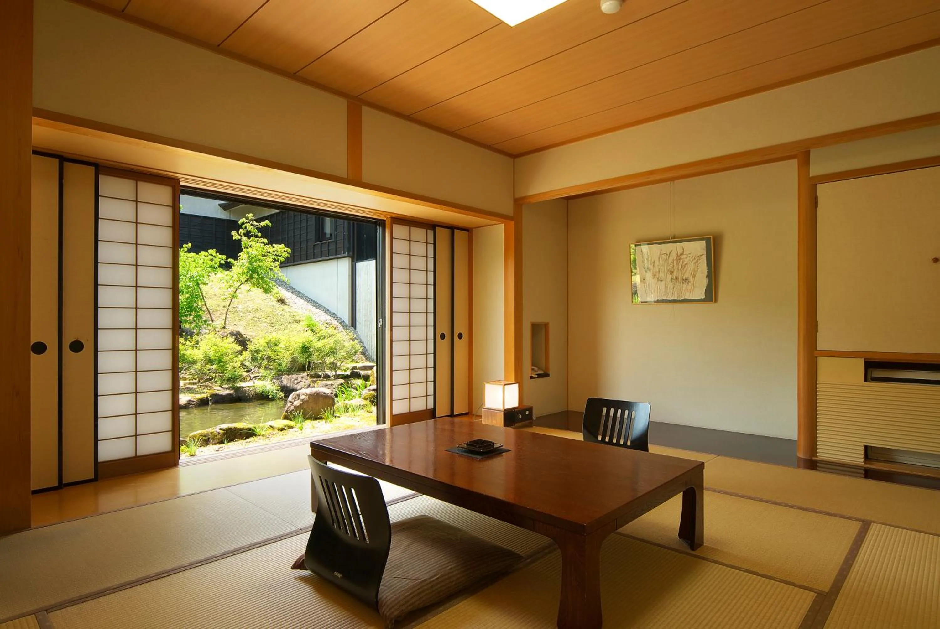 Spring in Hotel Kikori