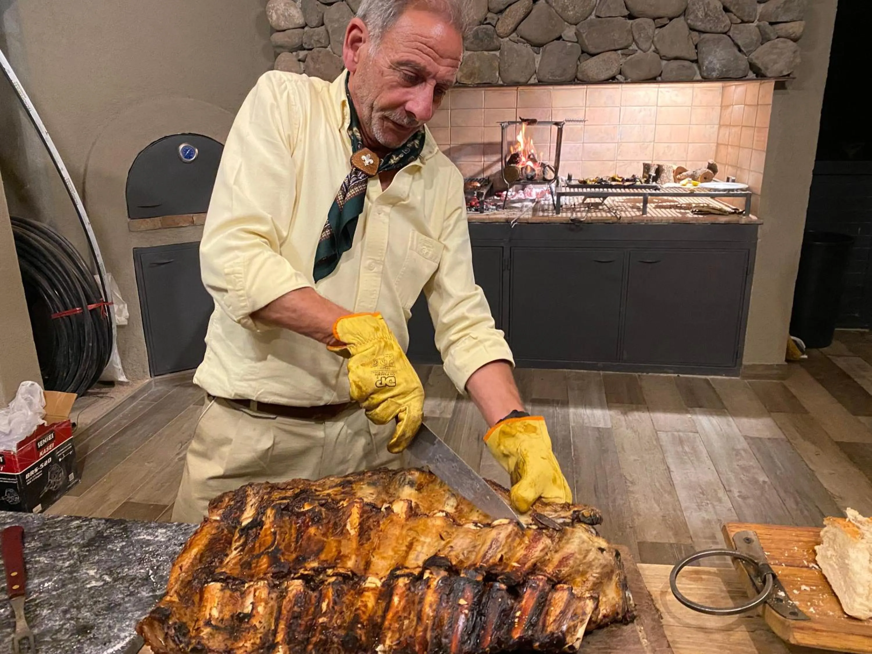 Restaurant/places to eat in Hotel De Cielo