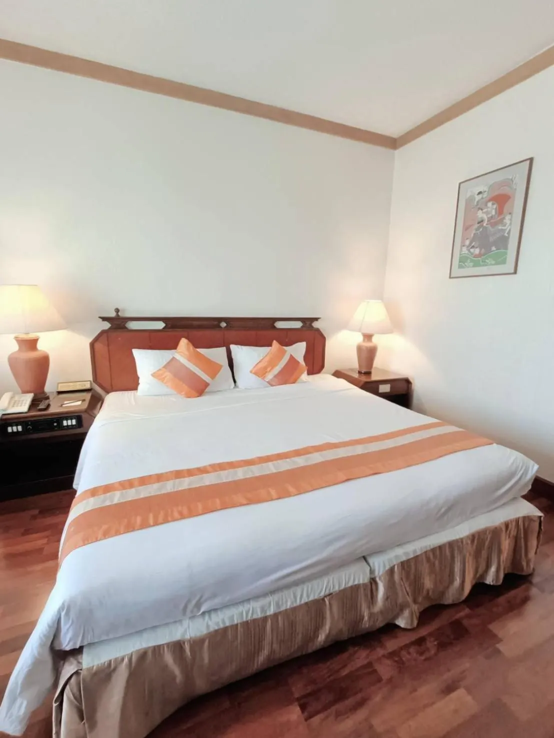 Bed in Chiangmai Grandview Hotel & Convention Center