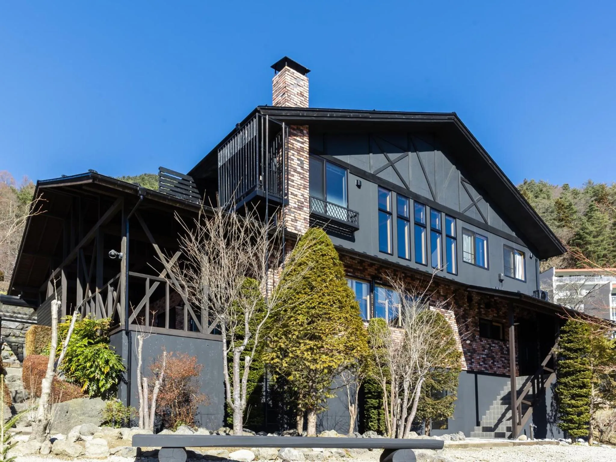 Property building in Kawaguchiko Country Cottage Ban