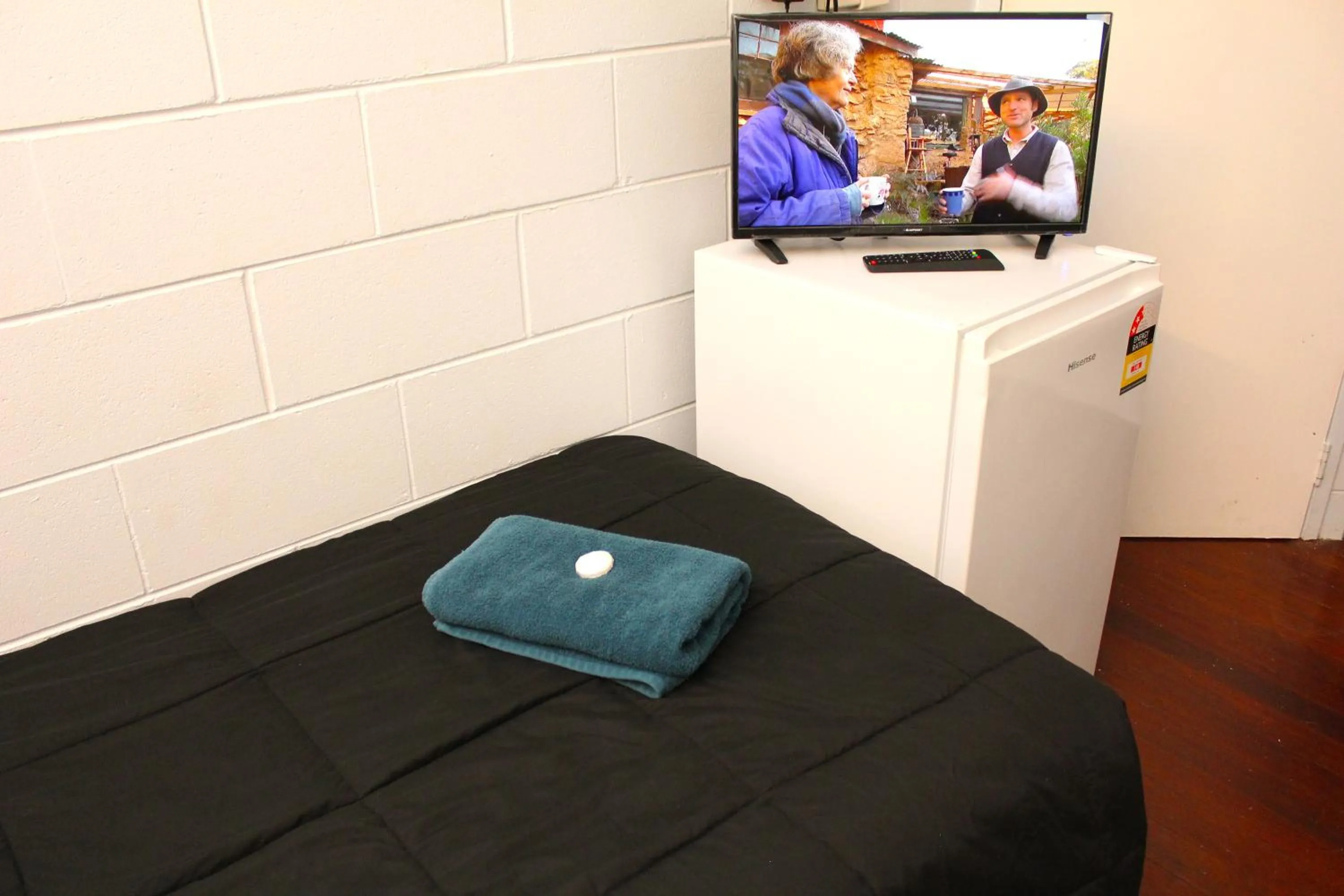 Bed in Cooktown Motel