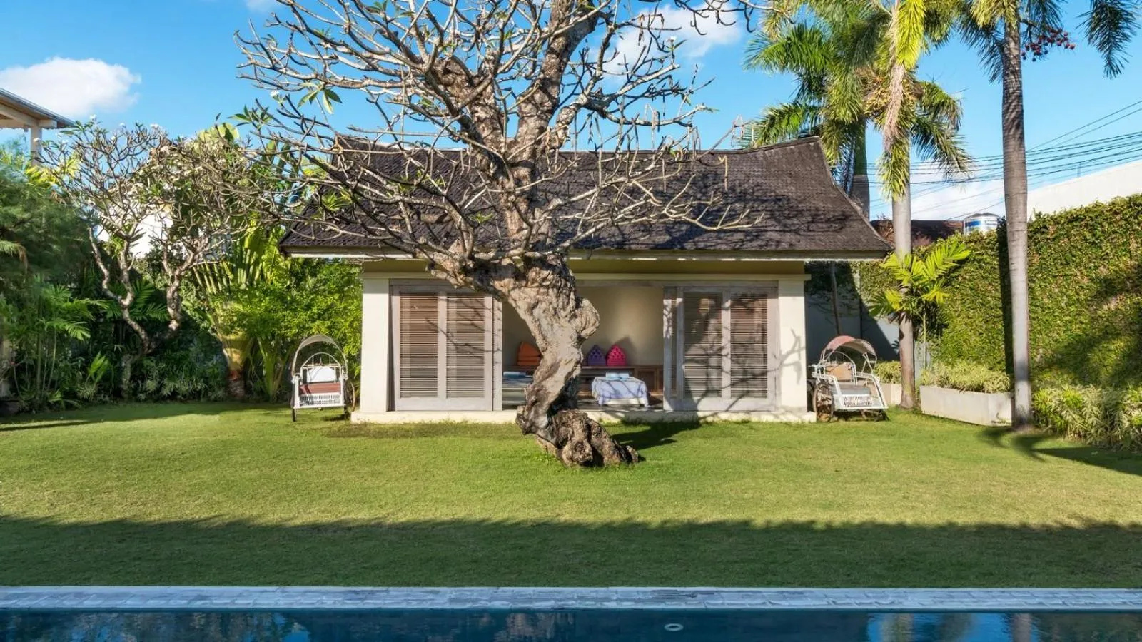 Massage in Casa Mateo Villa