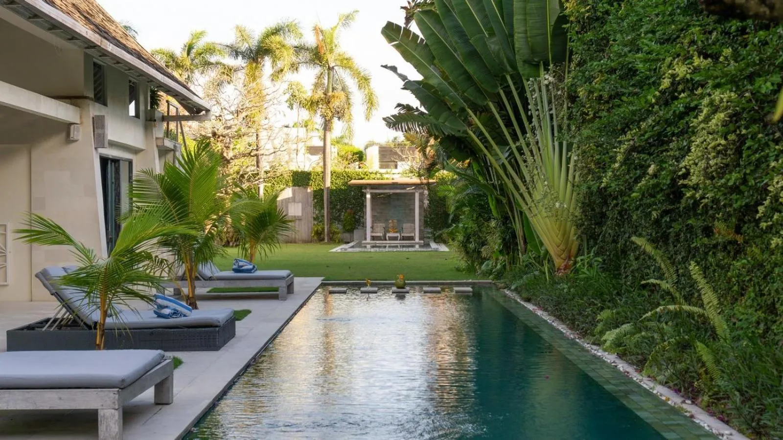 Garden in Casa Mateo Villa