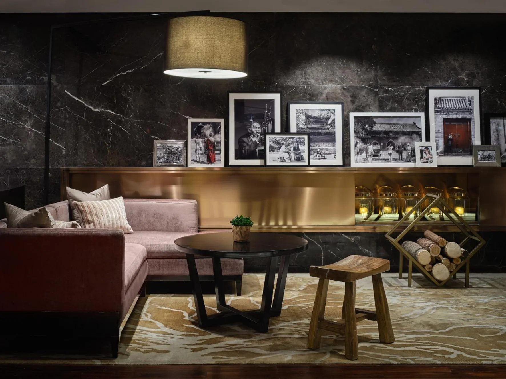 Lounge or bar in New World Beijing Hotel