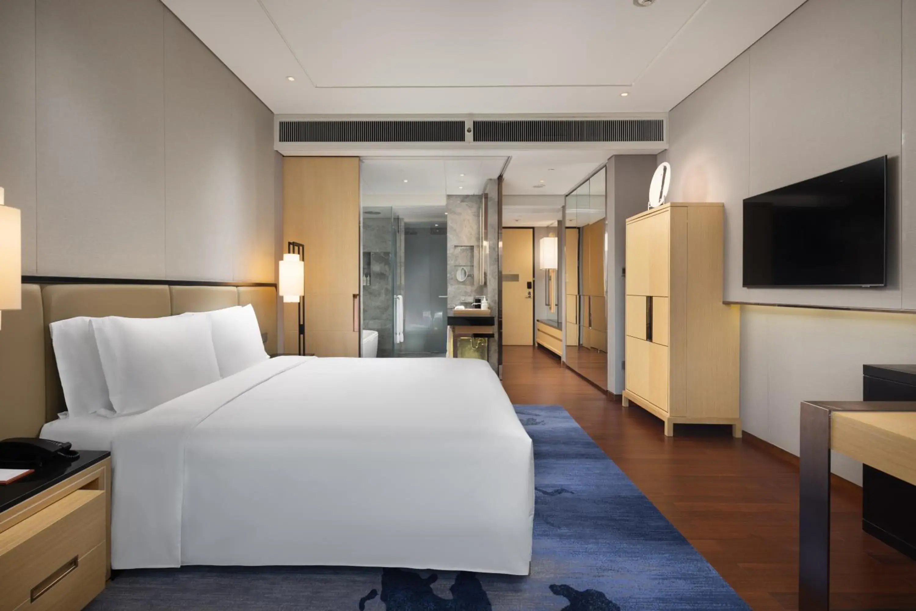 Residence Club Superior Room King in New World Beijing Hotel Residence Club Superior Room King in New World Beijing Hotel