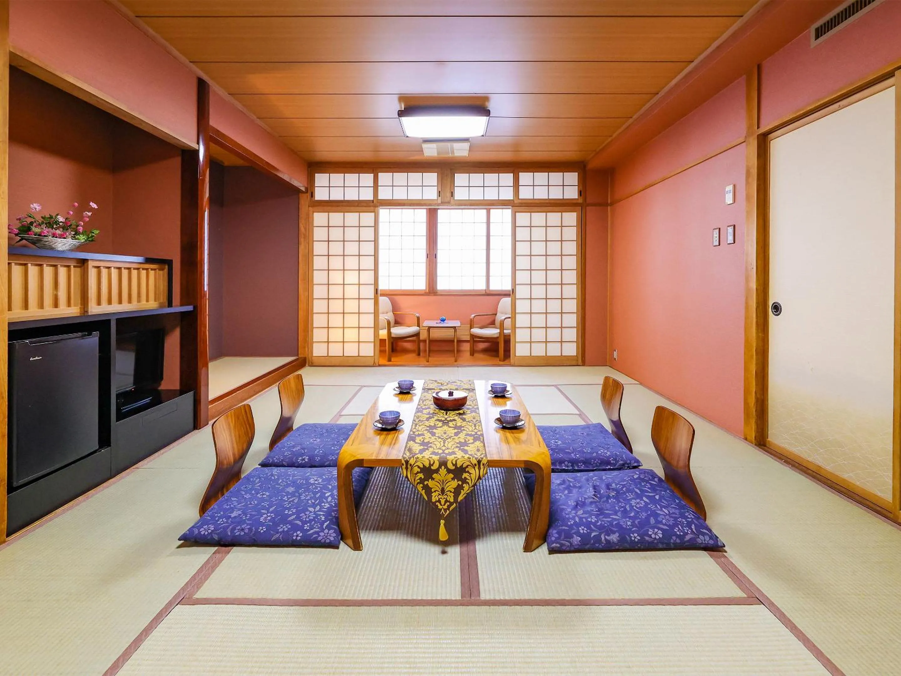 Photo of the whole room in Fukui Hotel