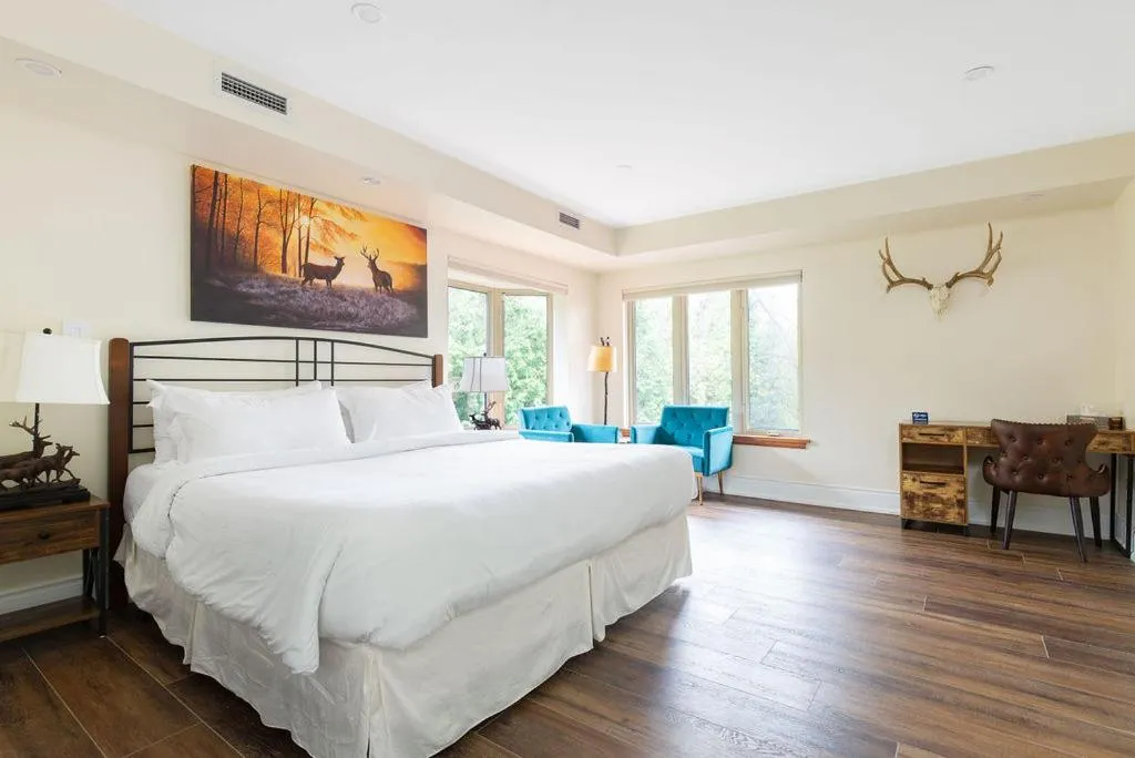 Bed in Fairy Bay Lakehouse