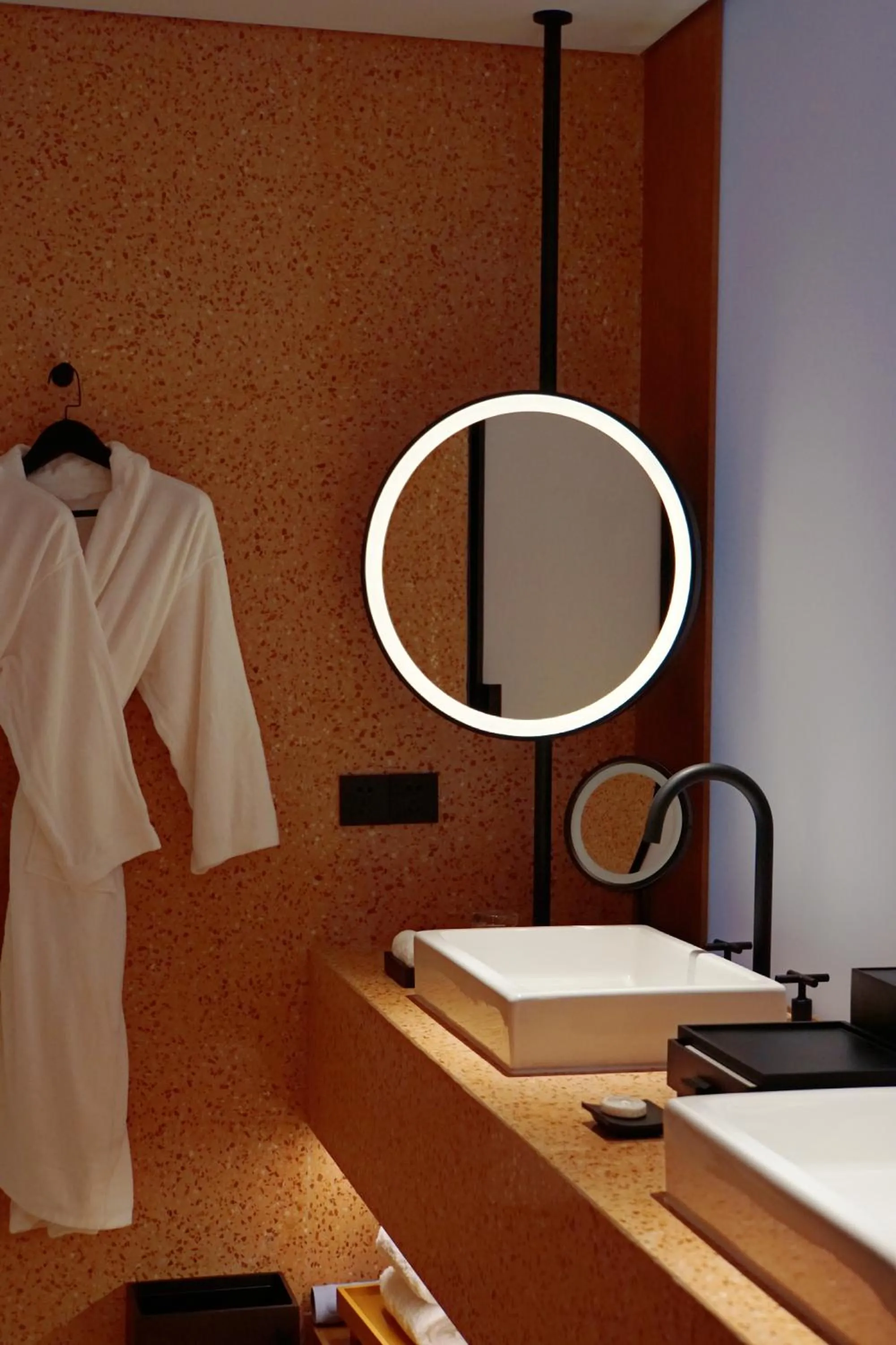 Bathroom in TAOXICHUAN Hotel