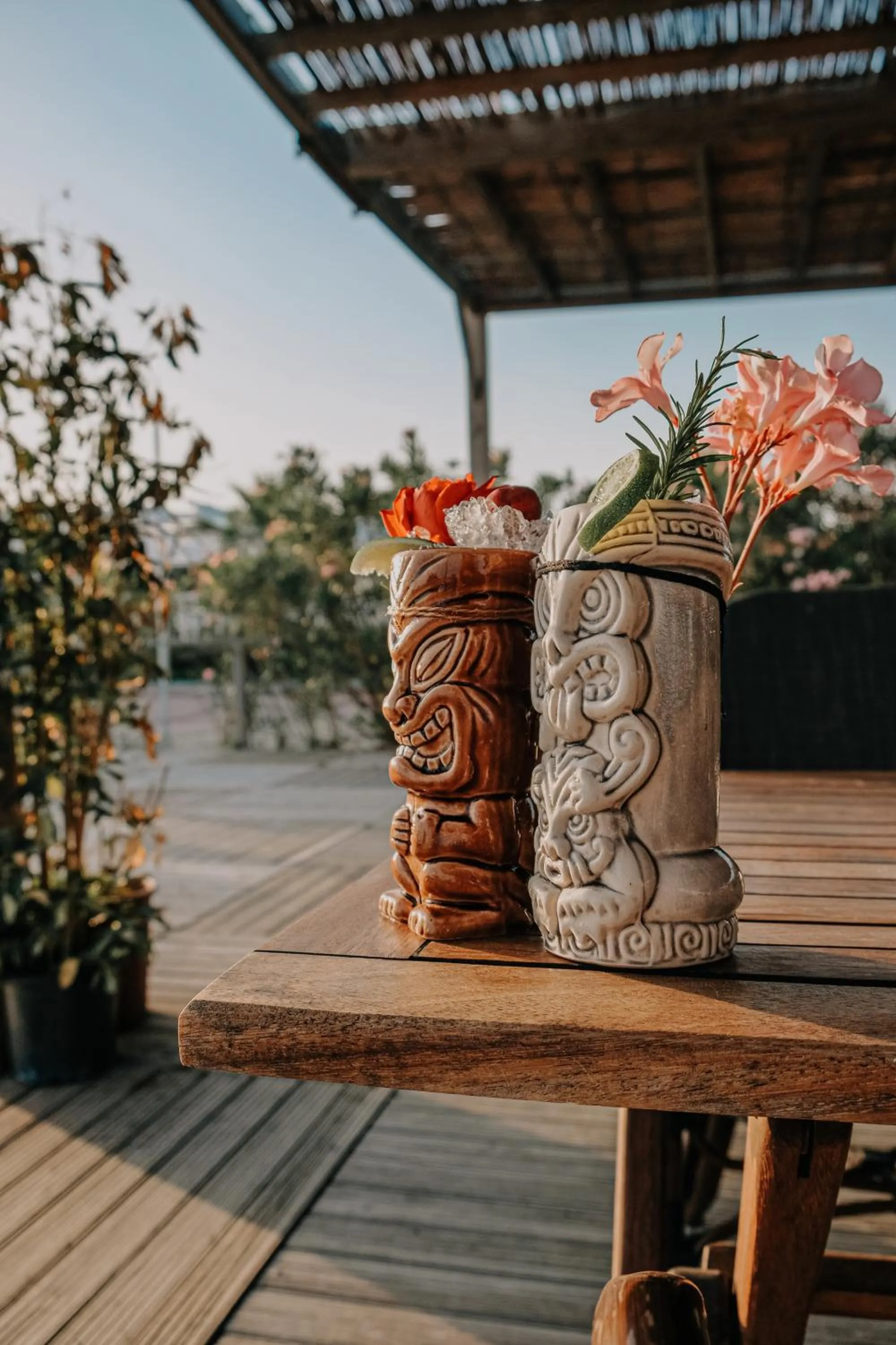 Patio in RAW BEACH HOTEL