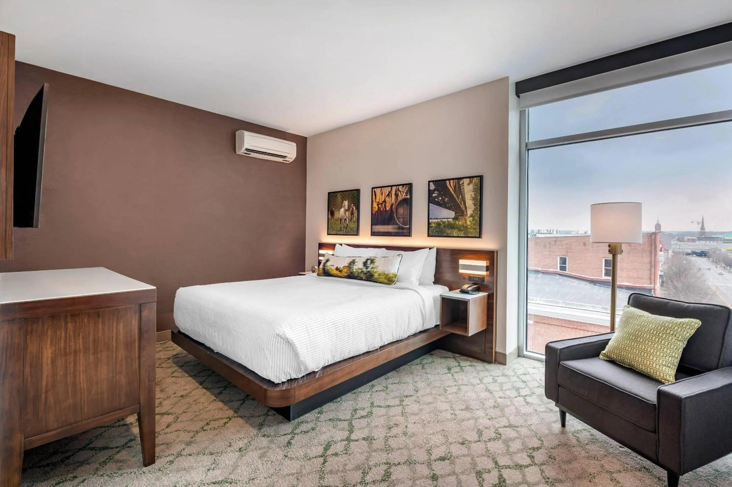 Bedroom, Bed in Cambria Hotel Louisville Downtown-Whiskey Row