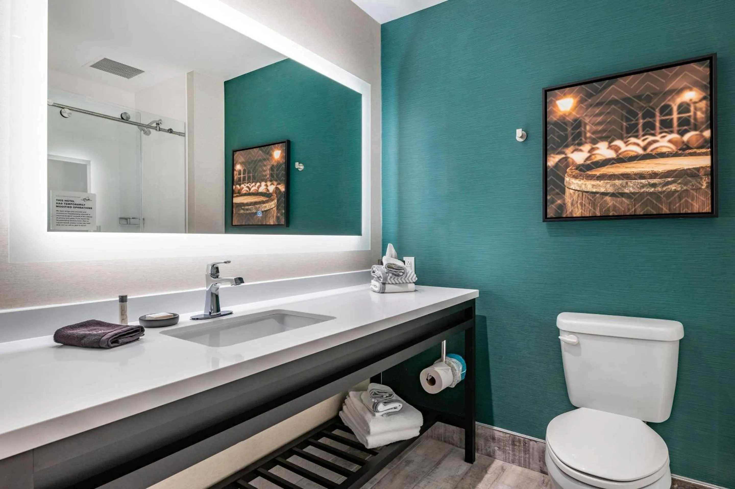 Bedroom in Cambria Hotel Louisville Downtown-Whiskey Row