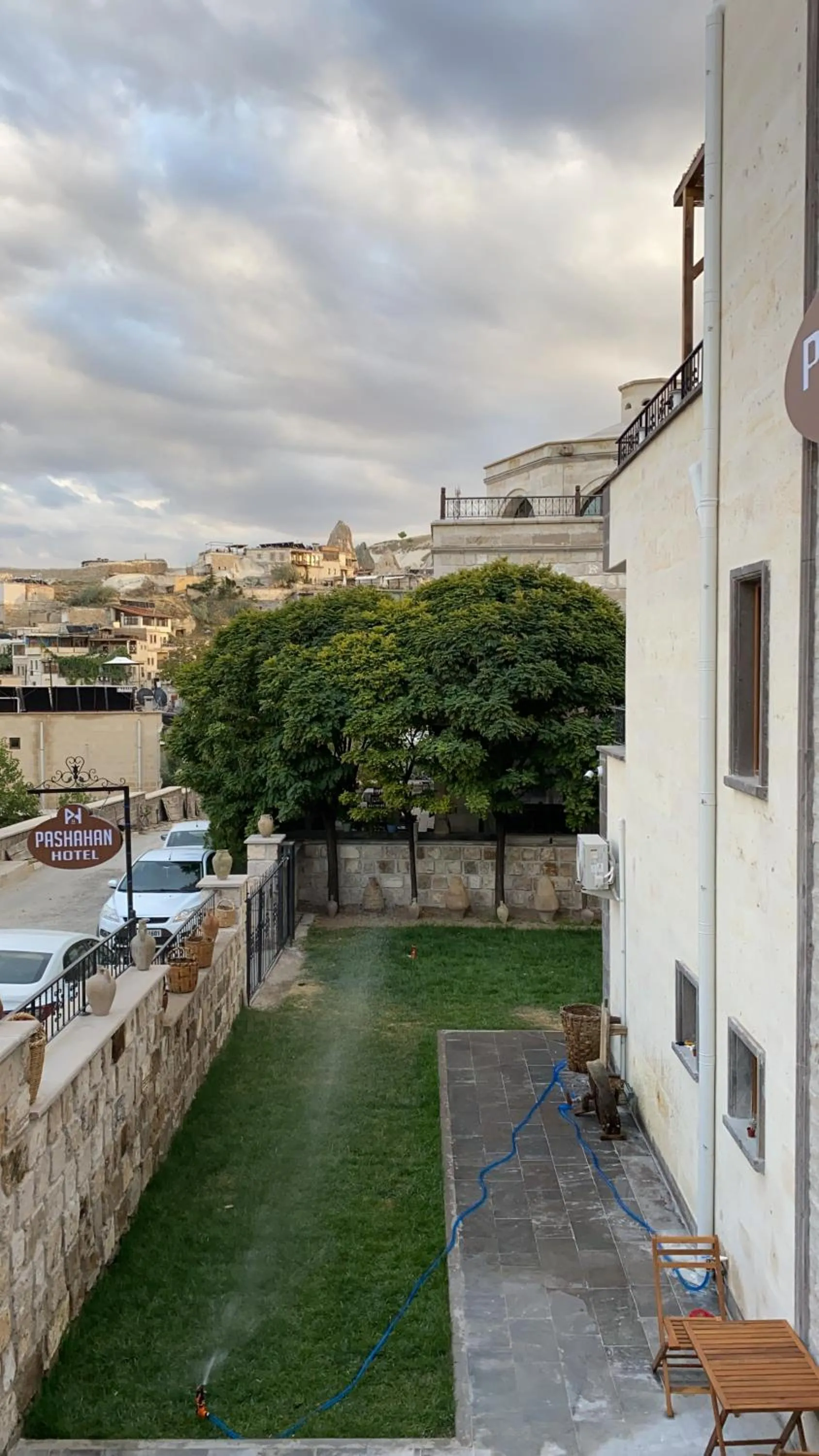 Property building in Pashahan Hotel